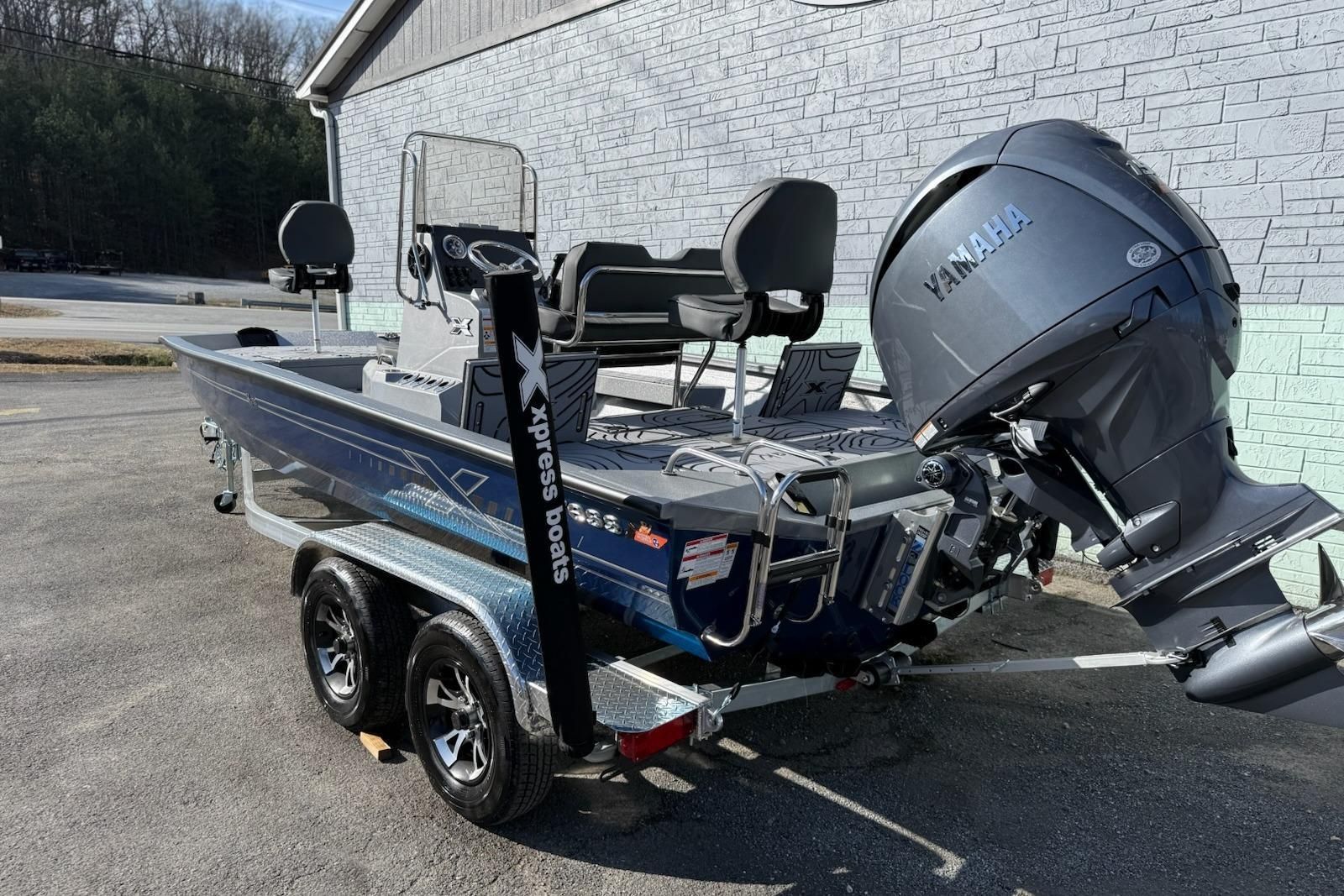 2026 Xpress H20B Bay - 4
