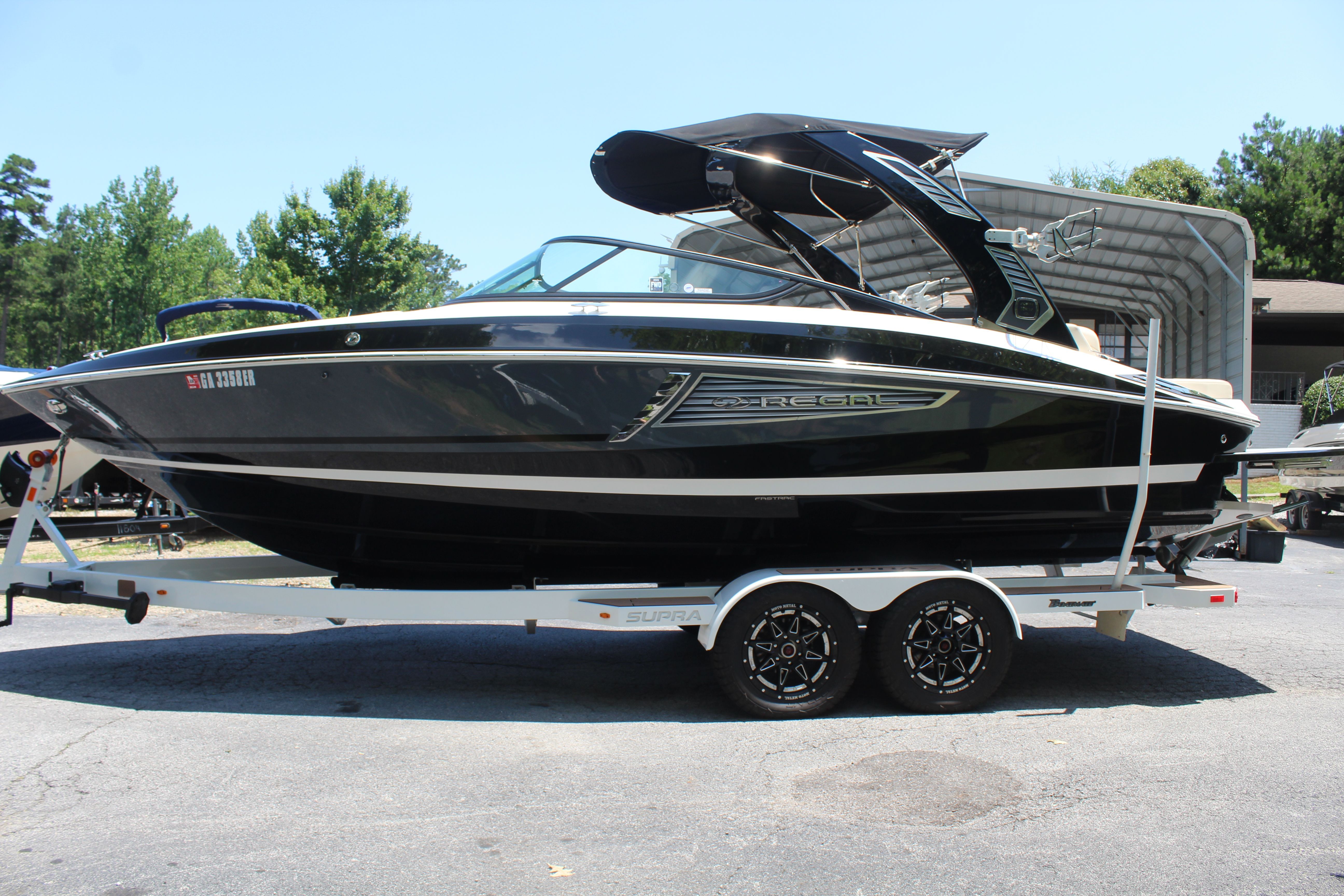 2019 Regal 25 RX Surf