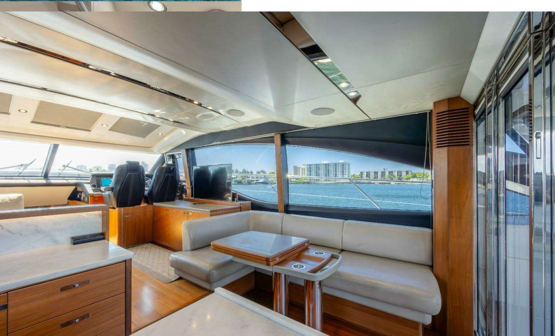 2017 Princess S65 - Image 15