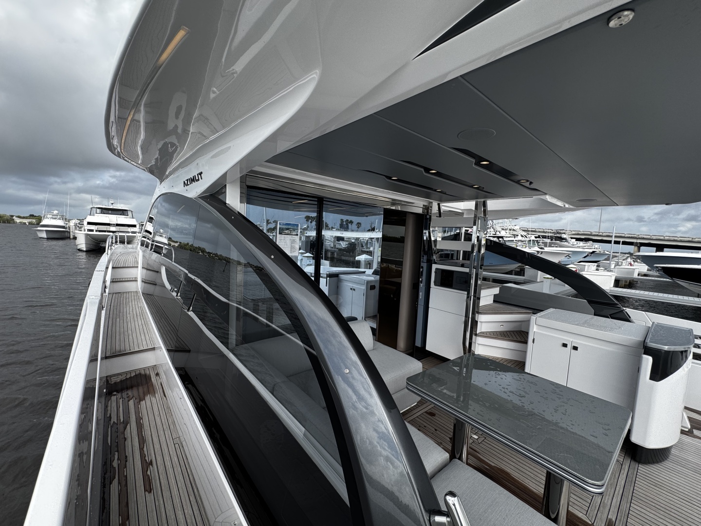 2026 Azimut S7 - Image 6