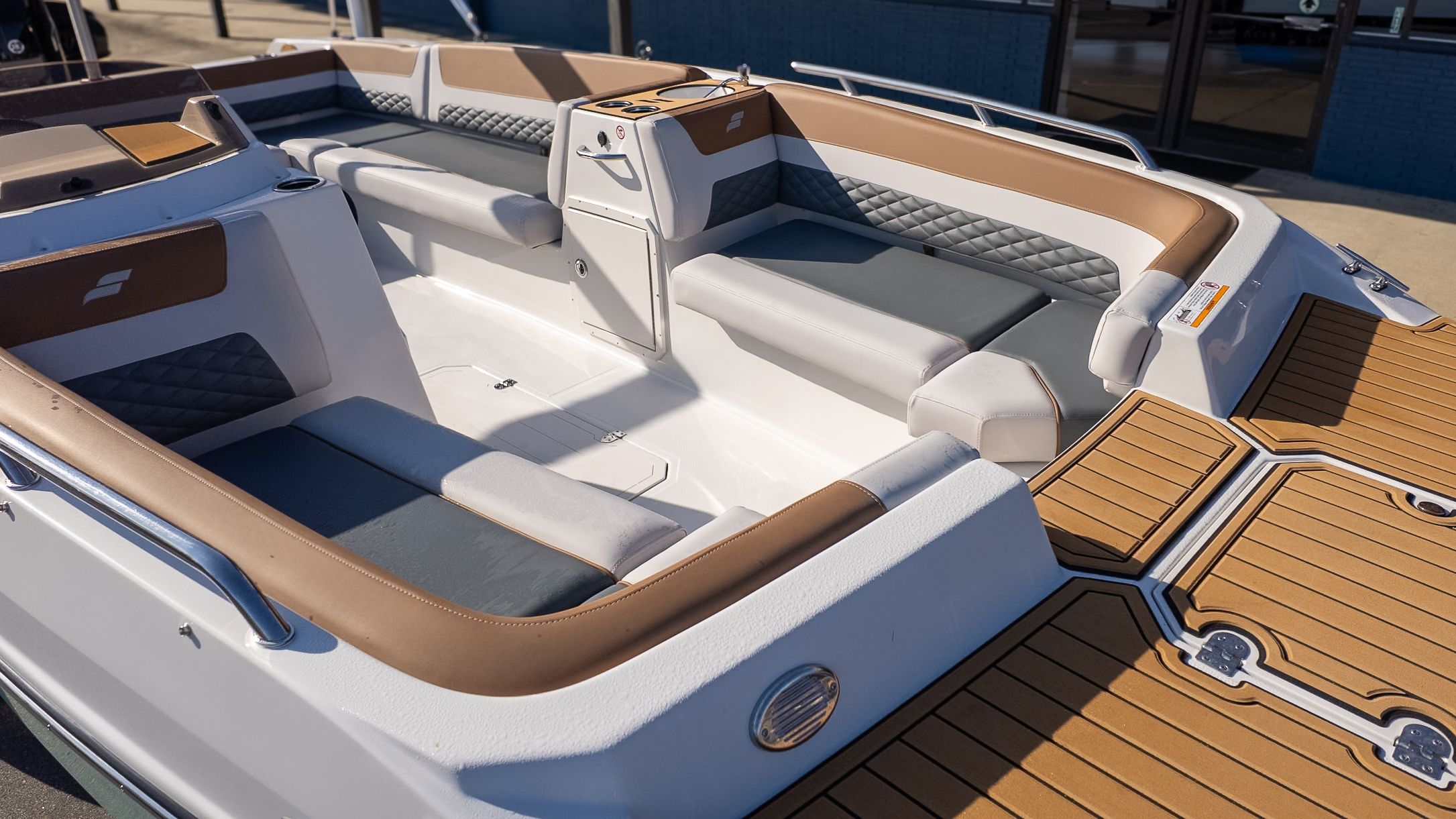 2026 Starcraft SVX 211 OB - 14