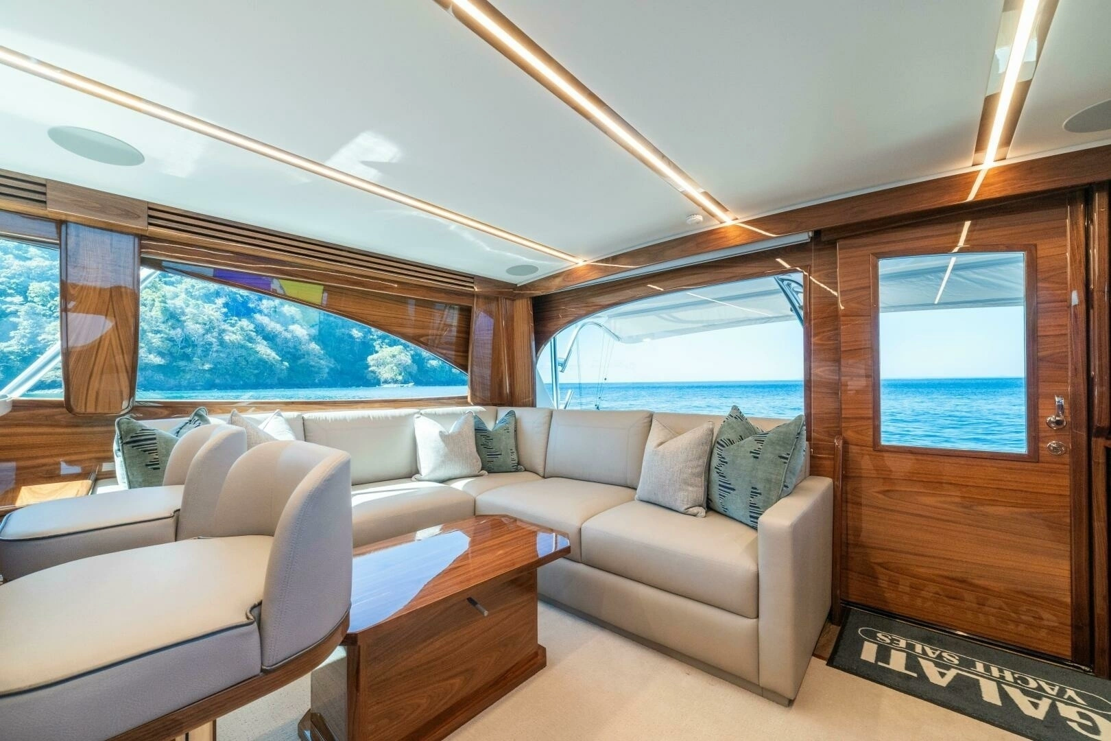 2027 Viking 64 Convertible - Image 3