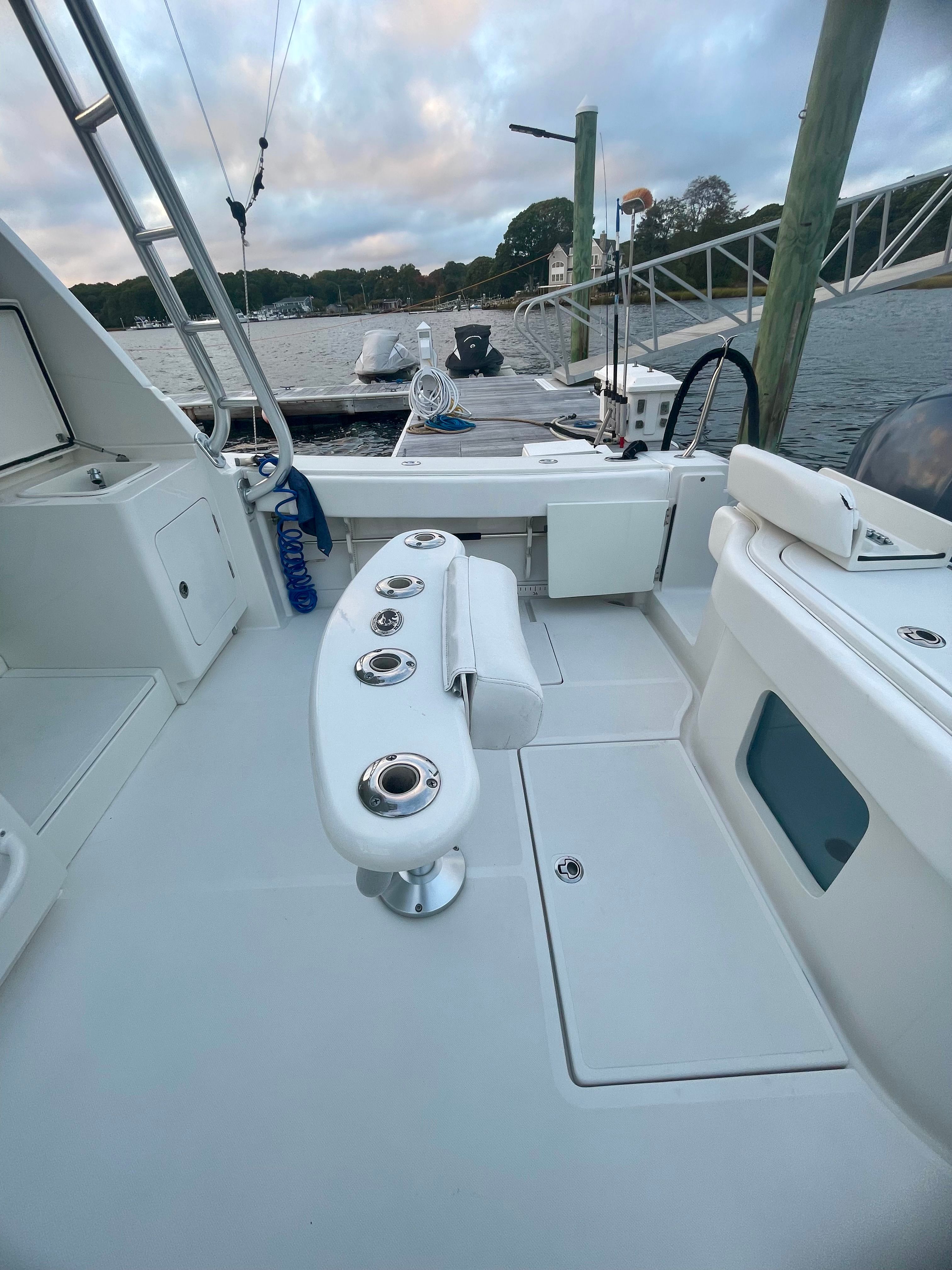 2015 Jupiter 41 SB - 8