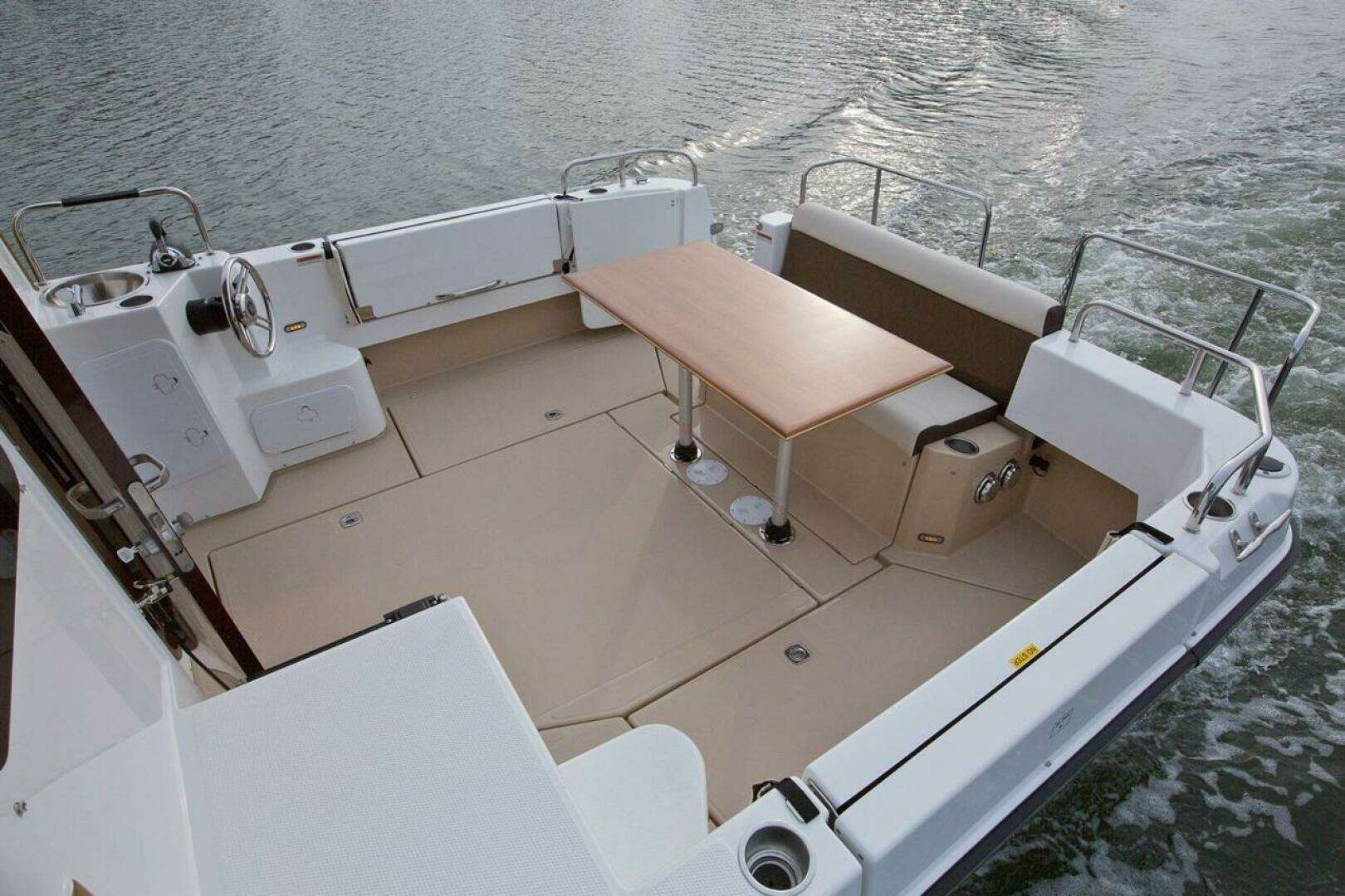 2026 Ranger Tugs R-31 Sedan Luxury Edition - Image 20