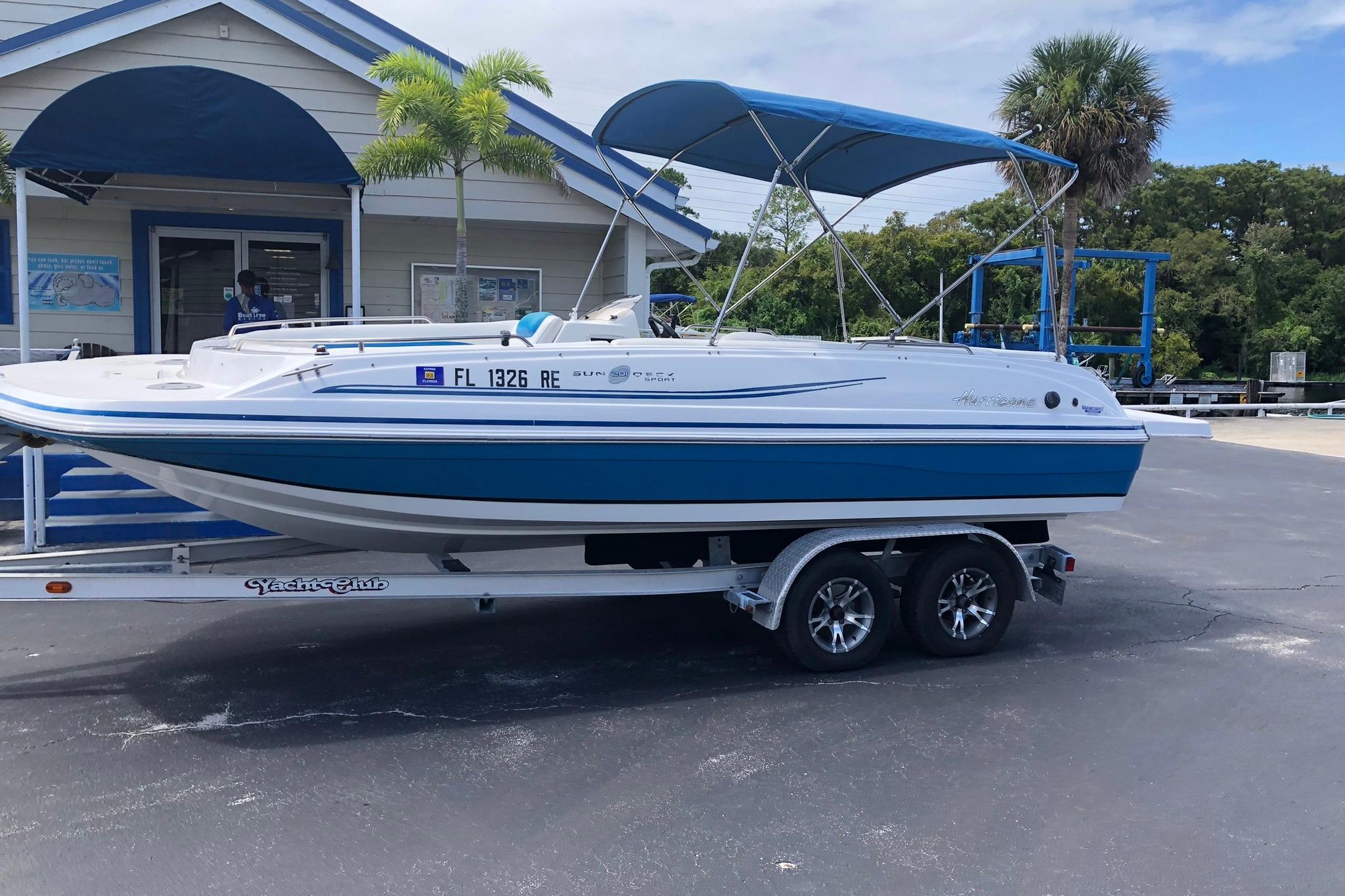 2014 Hurricane SunDeck Sport 201 IO
