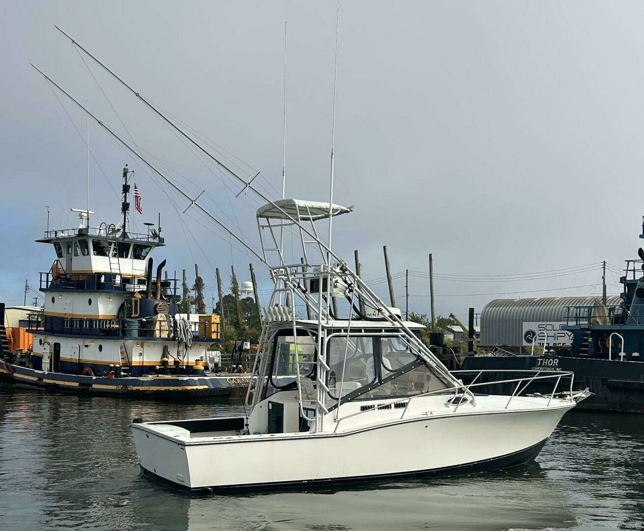 1995 Carolina Classic 28 Express - Image 8