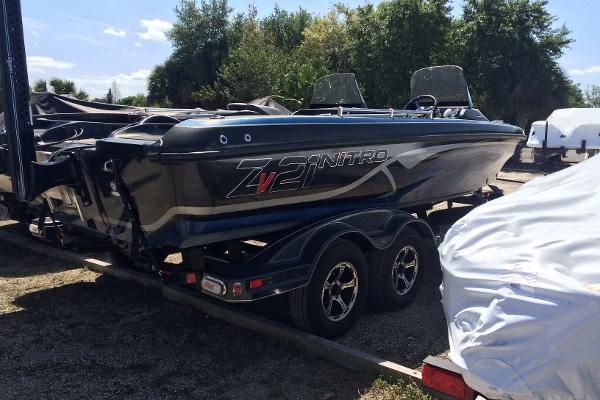 2020 Nitro ZV21 boat on a trailer in an outdoor setting.