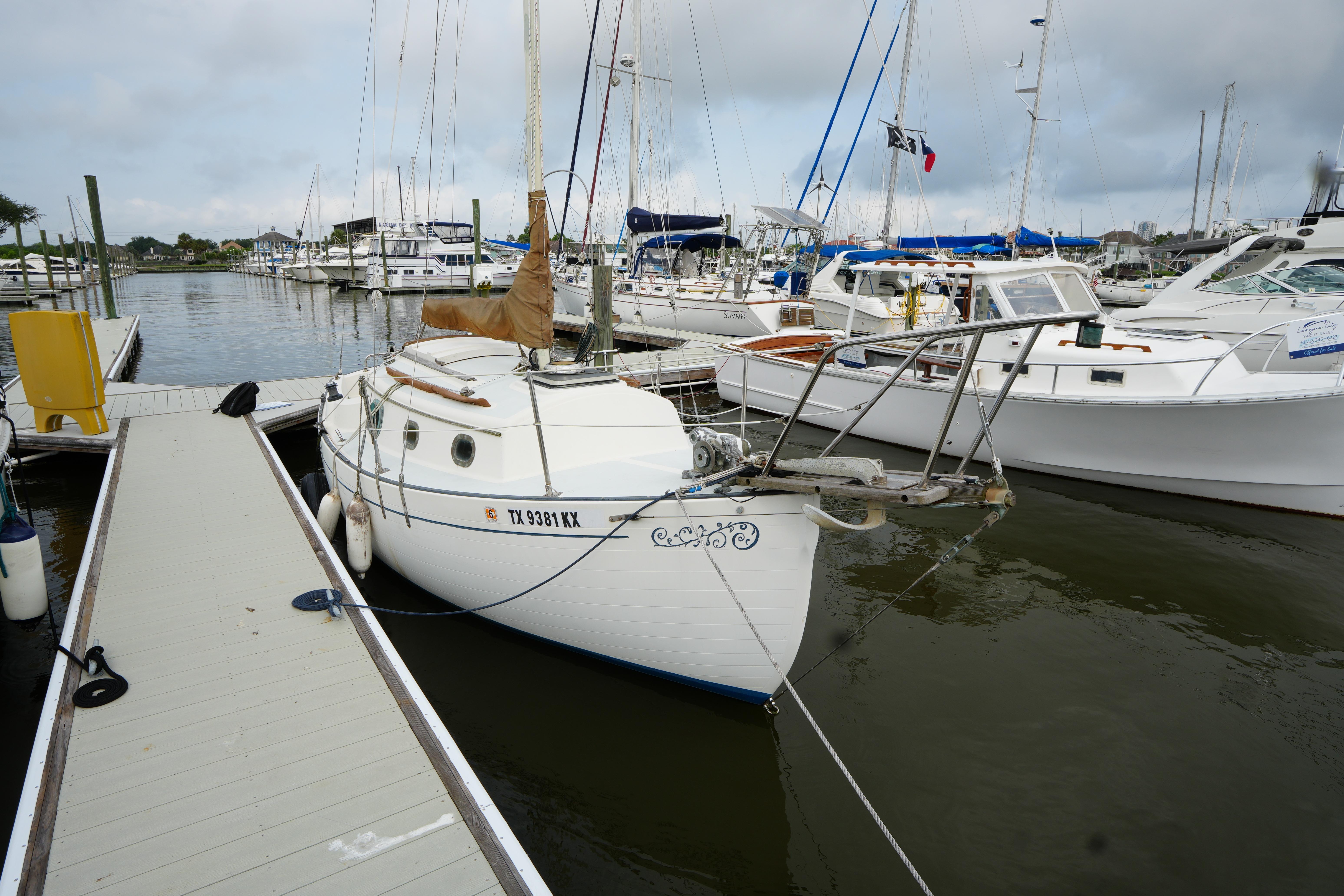 1982 Pacific Seacraft Flicka 20