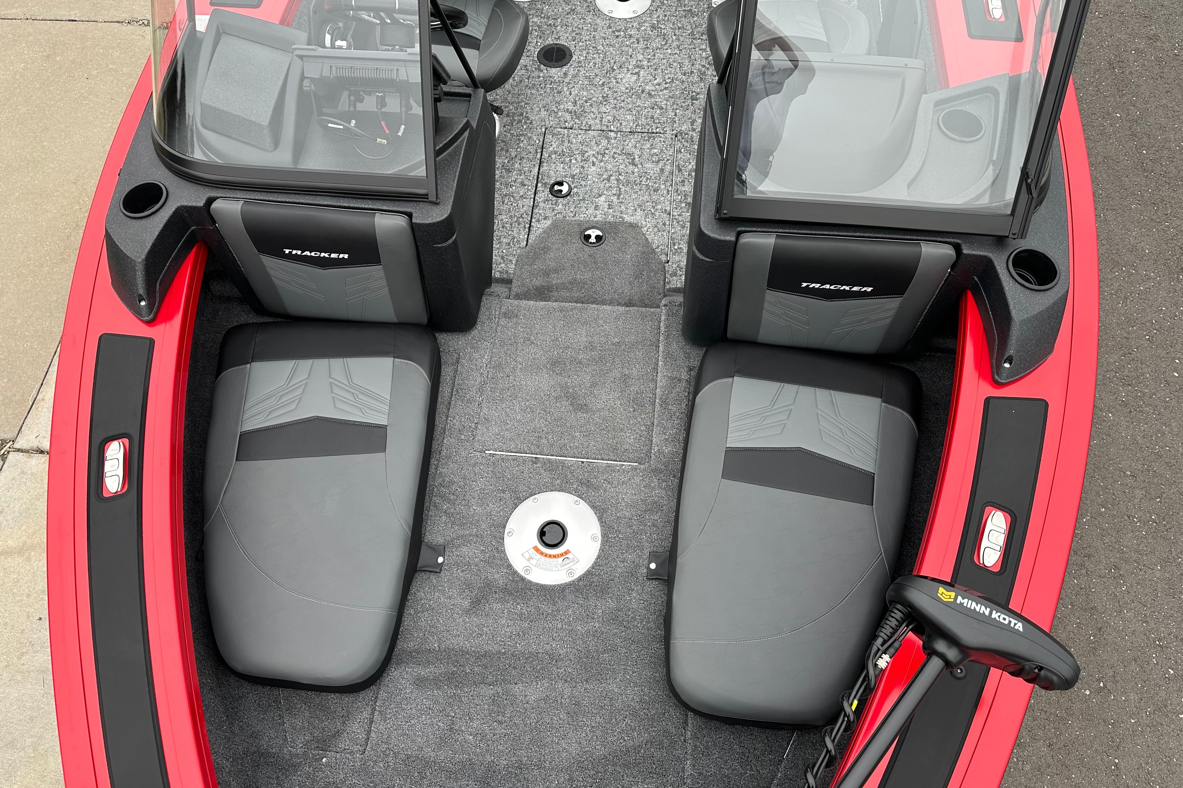 2026 Tracker Targa V-19 Combo boat interior with dual seats and Minn Kota trolling motor.