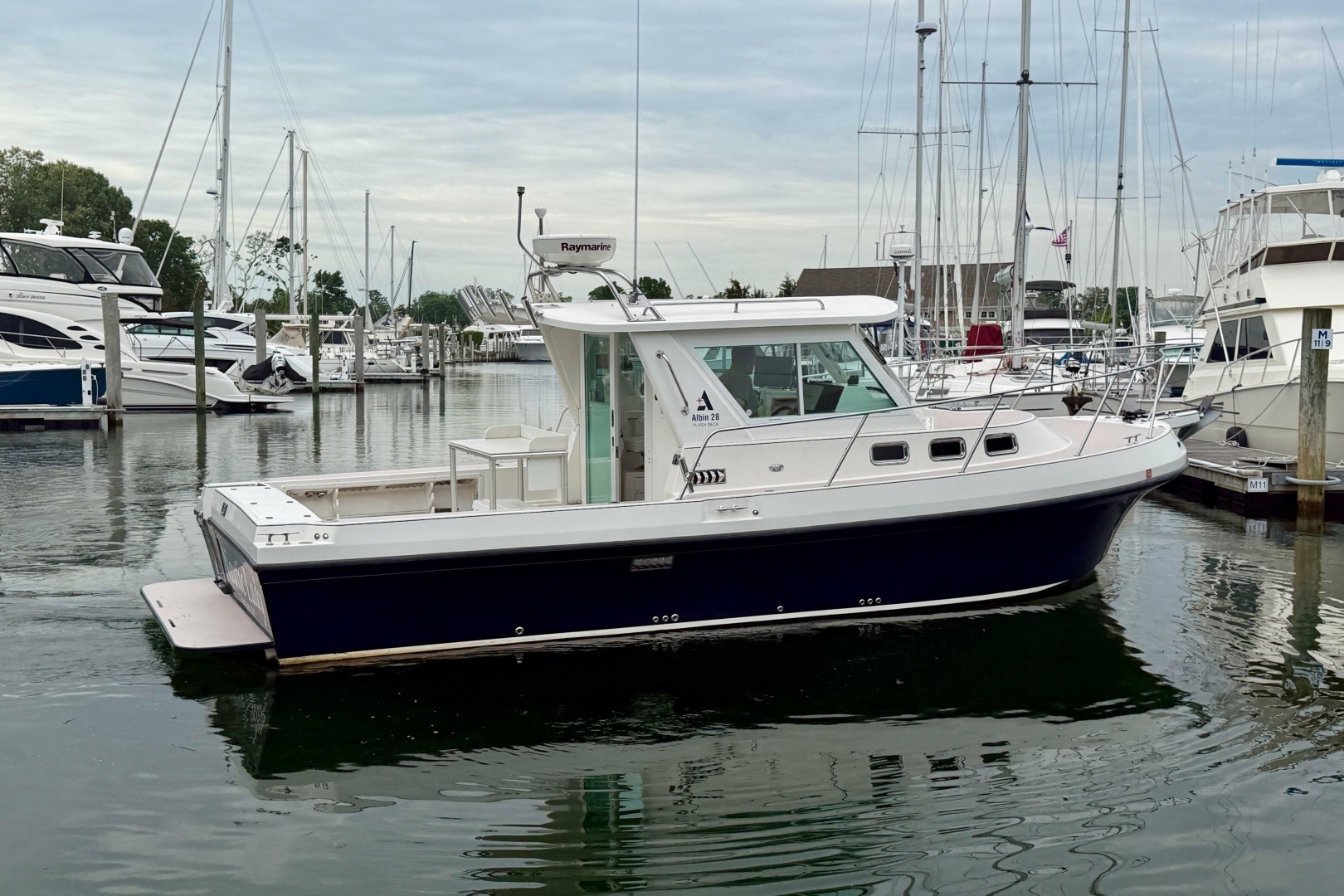 2006 Albin 28 Tournament Express - Image 17