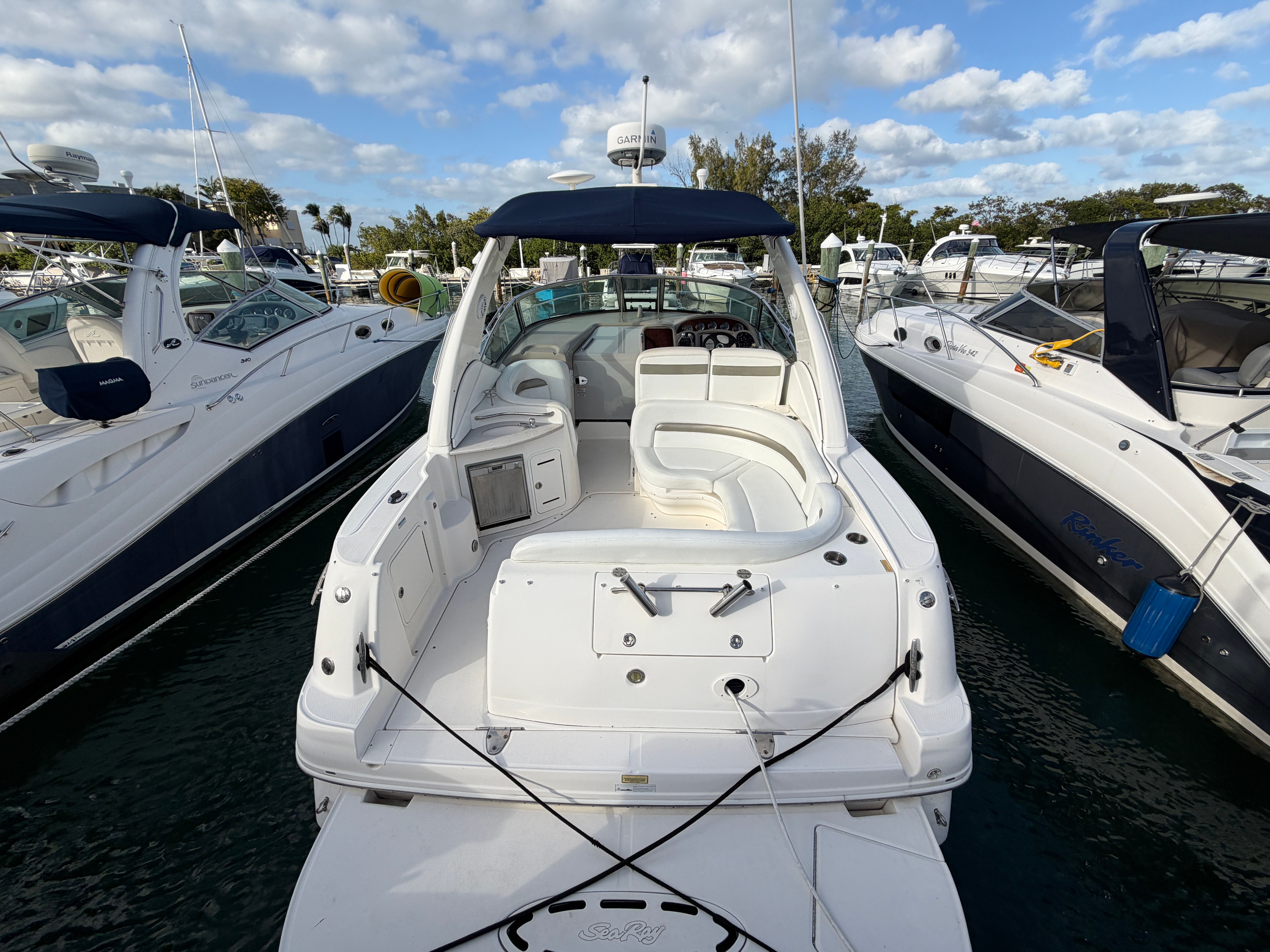 2006 Sea Ray Sundancer 320