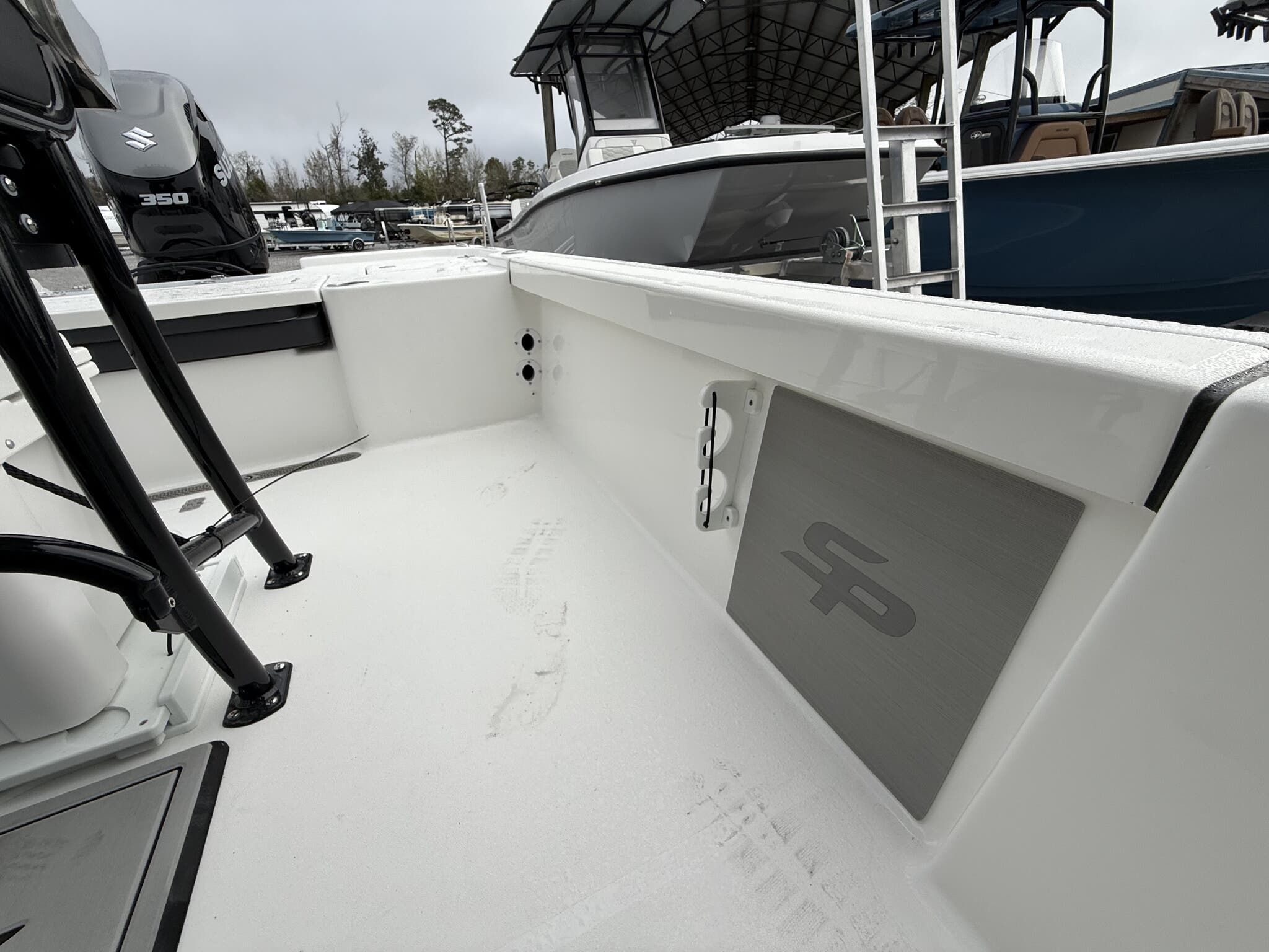 2026 Sea Pro 250 Bay TABS-350HP - 8