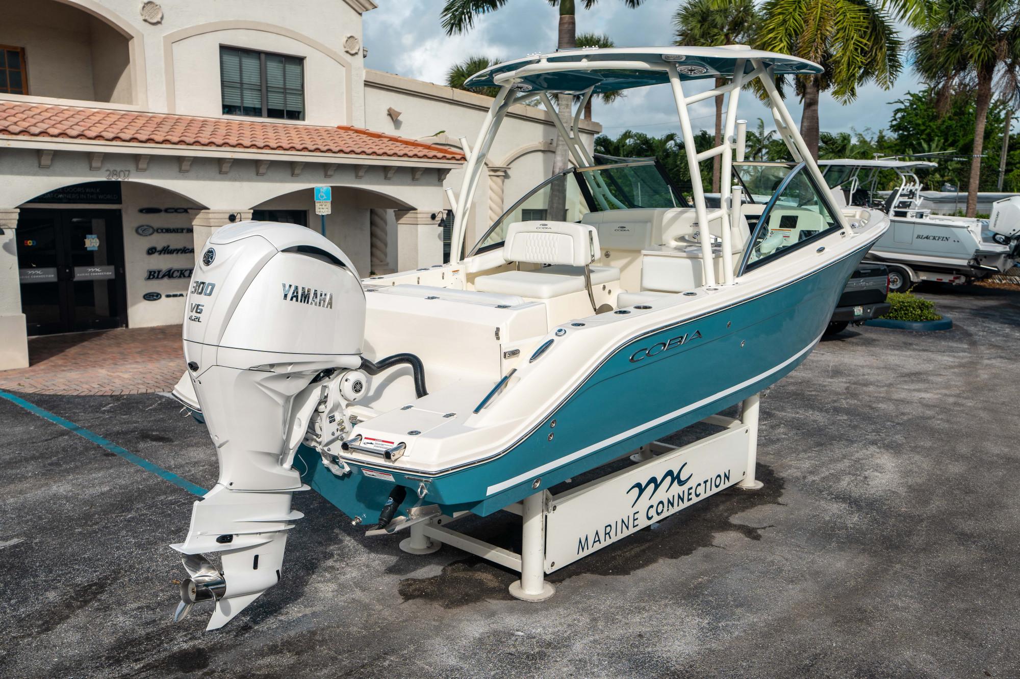 2025 Cobia 240 Dual Console - 2