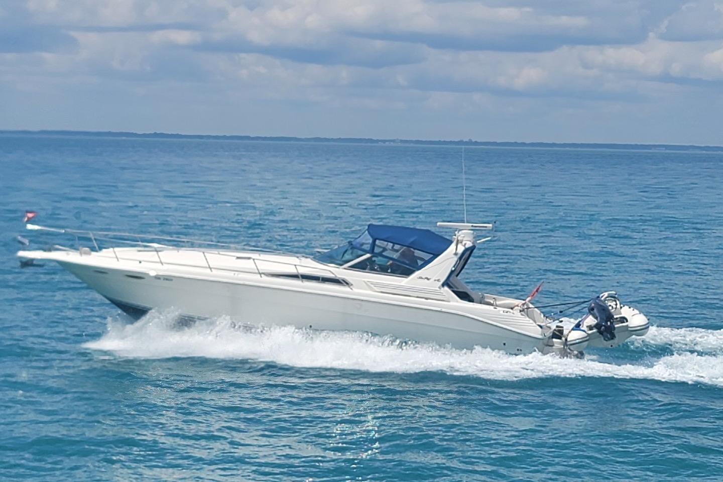 1991 Sea Ray 400 Express Cruiser