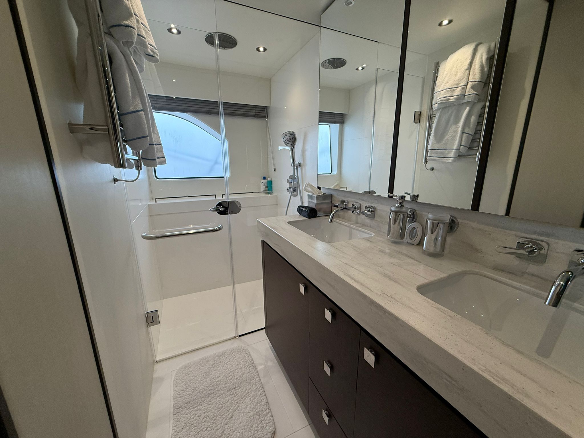 2021 Sunseeker 76 Yacht - 27