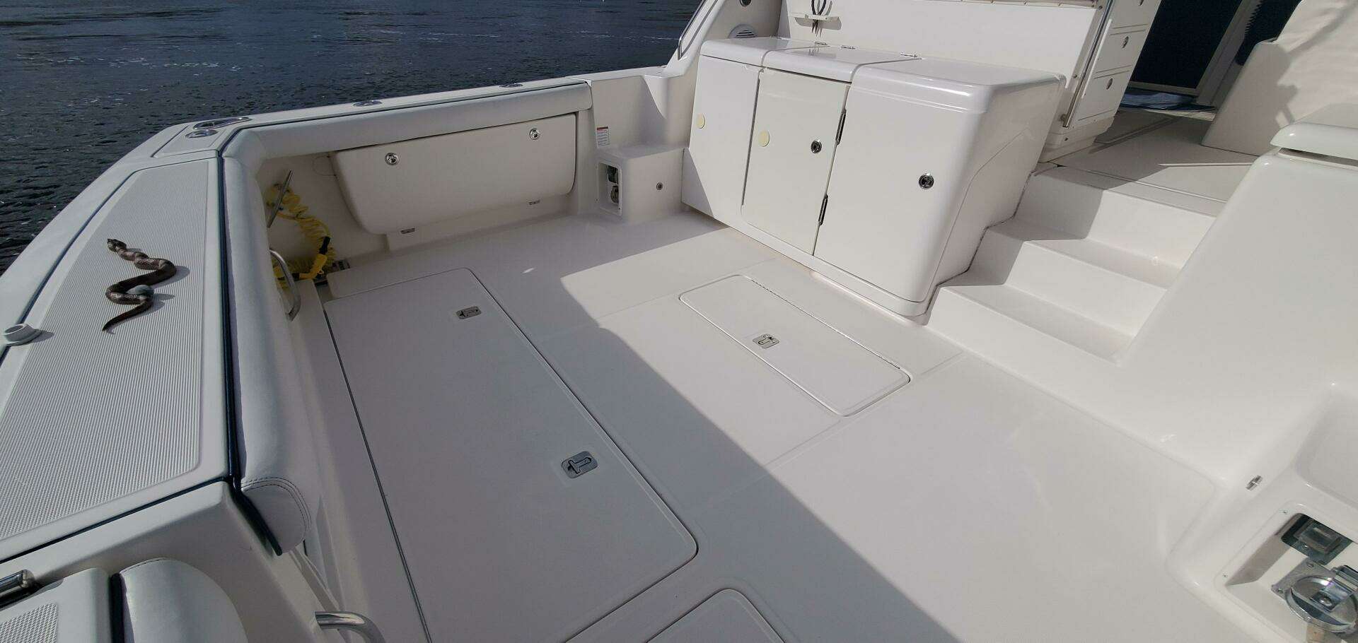 2006 Tiara Yachts 4200 Open - Image 5