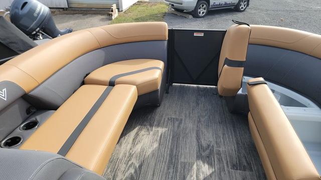 2025 Viaggio LAGO X 22U Tri-Toon (25" Tubes) - 31