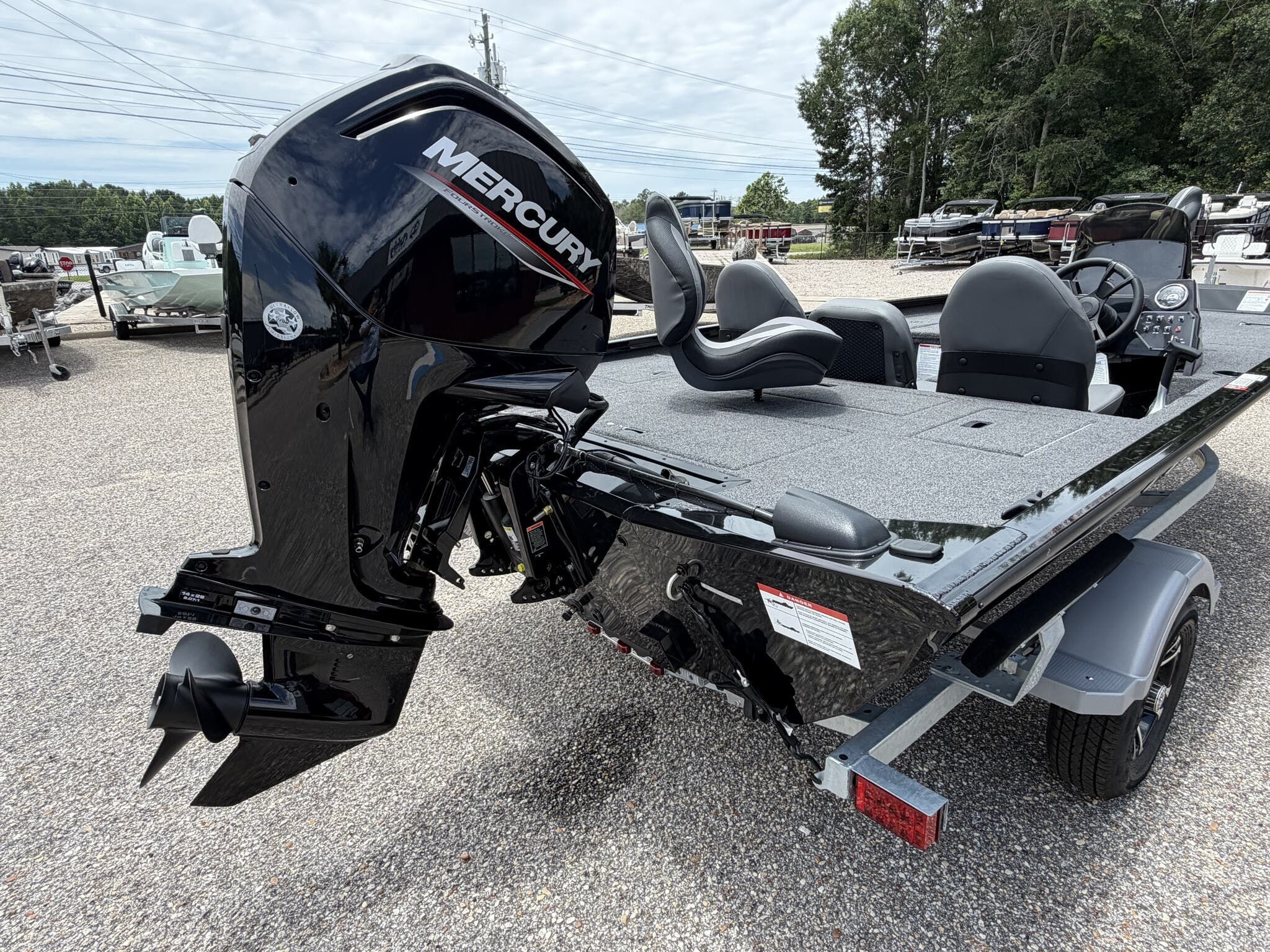 2026 Lowe Stinger ST175 90HP - 7