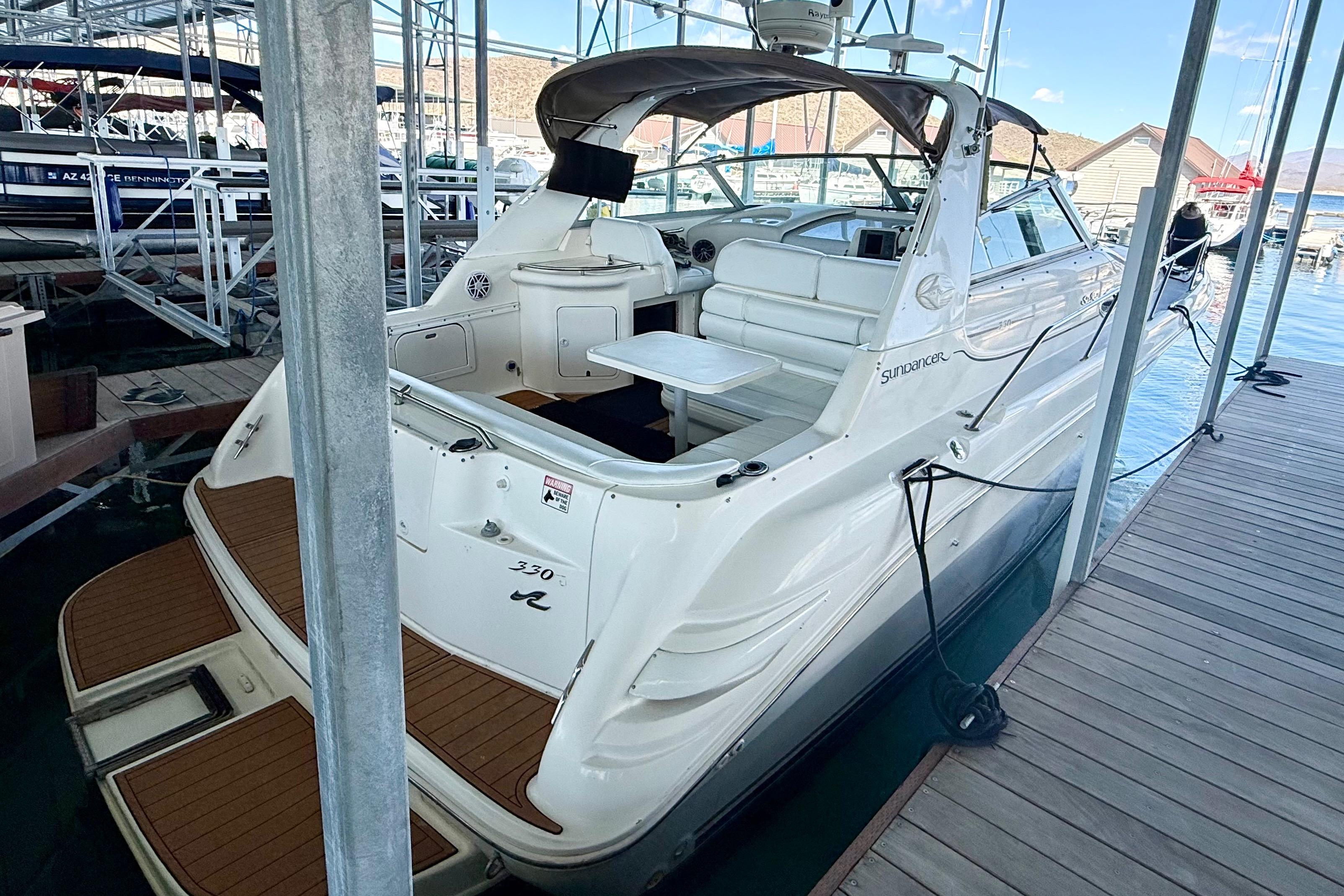 1998 Sea Ray Sundancer 330