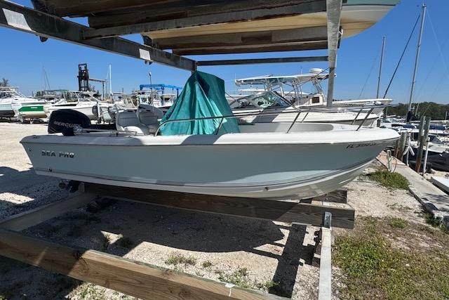 2006 Sea Pro 196 Center Console
