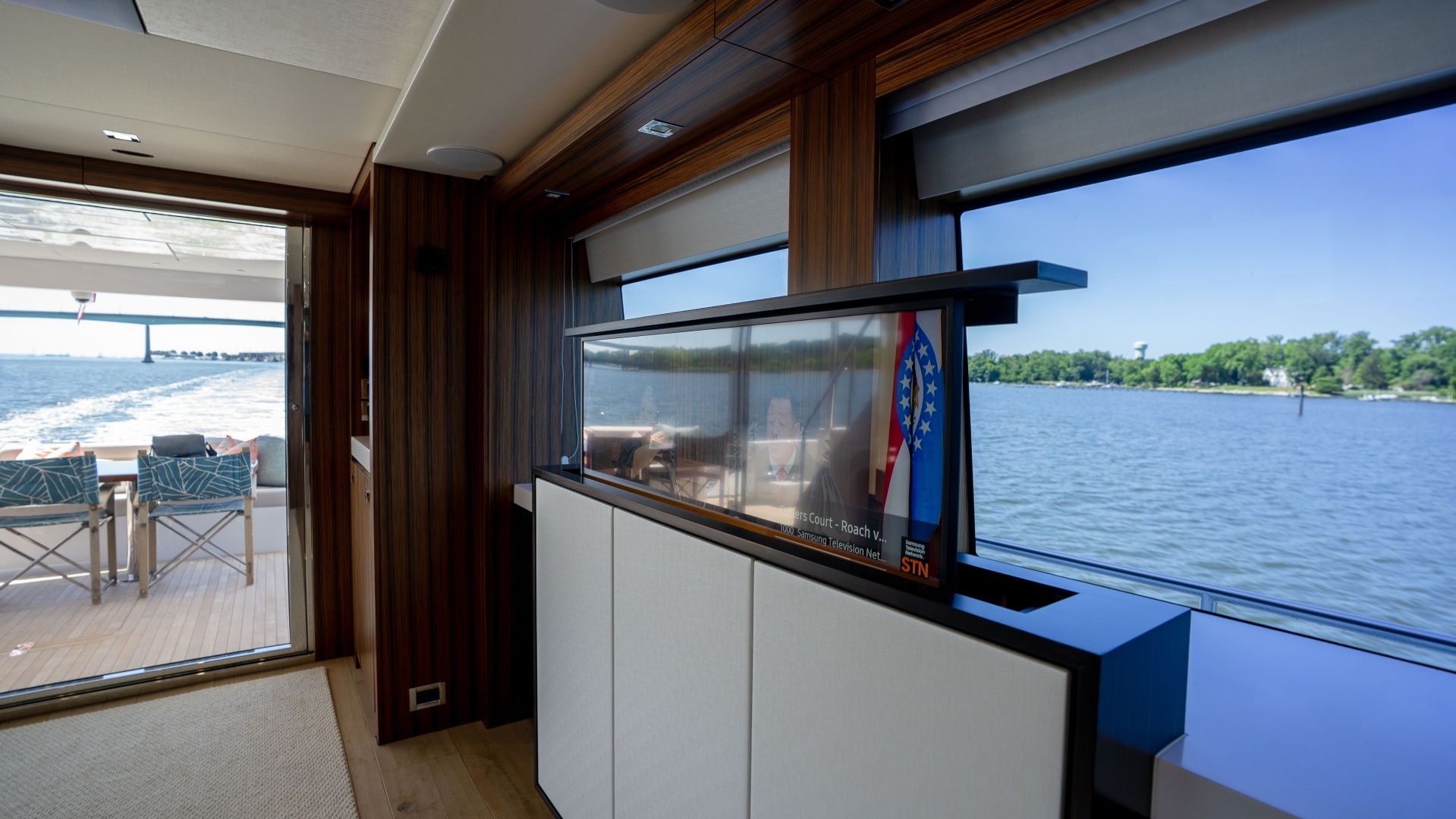 2021 Hatteras M75 Panacera - Image 23