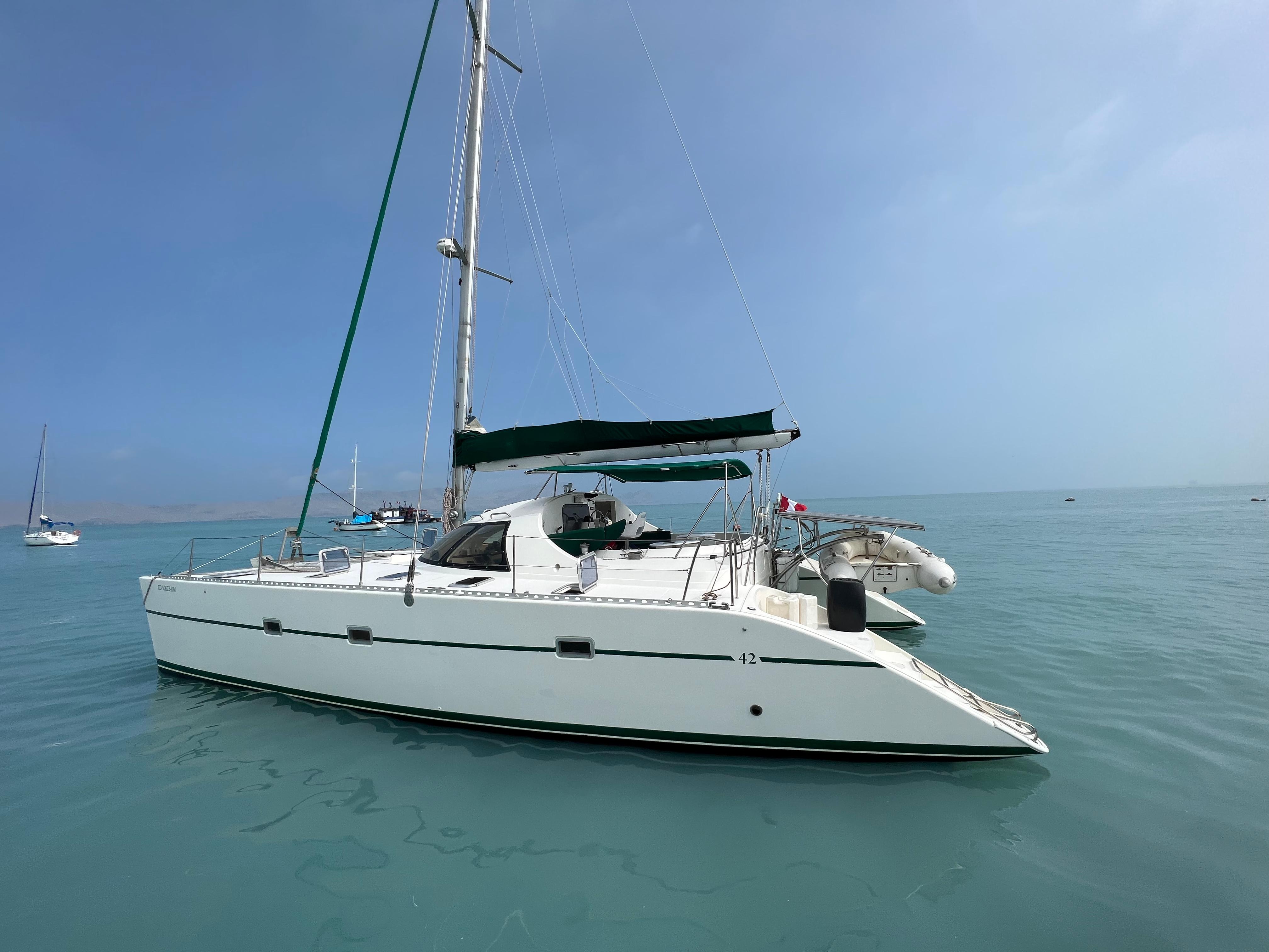 1994 Lagoon 42