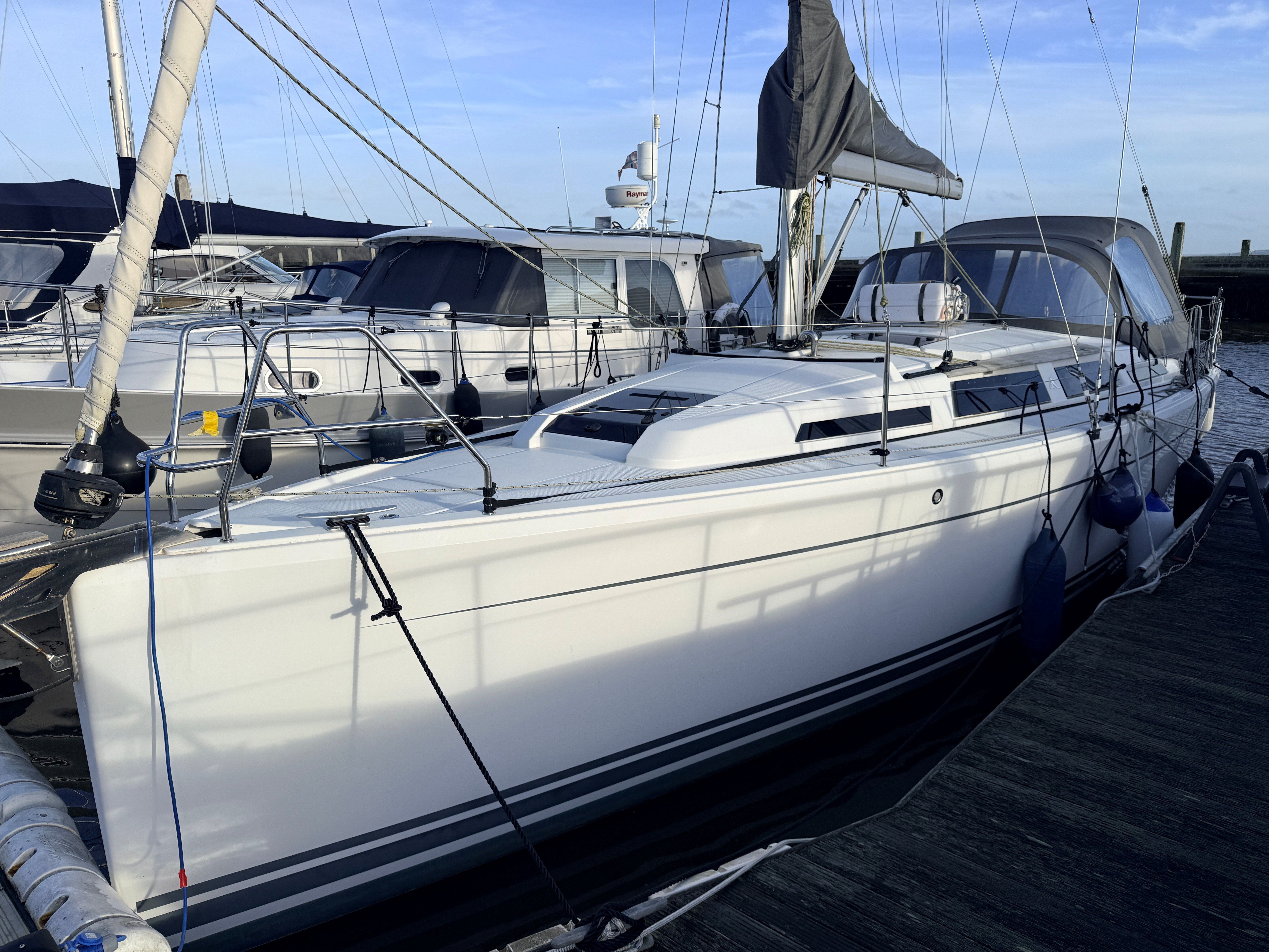 HANSE 345