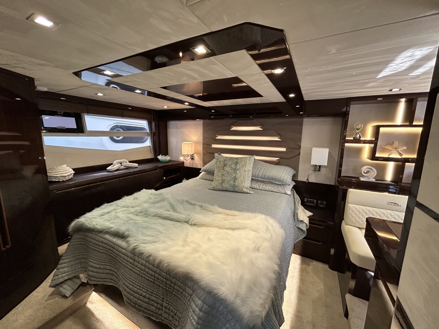 2019 Galeon 550 FLY - Image 23