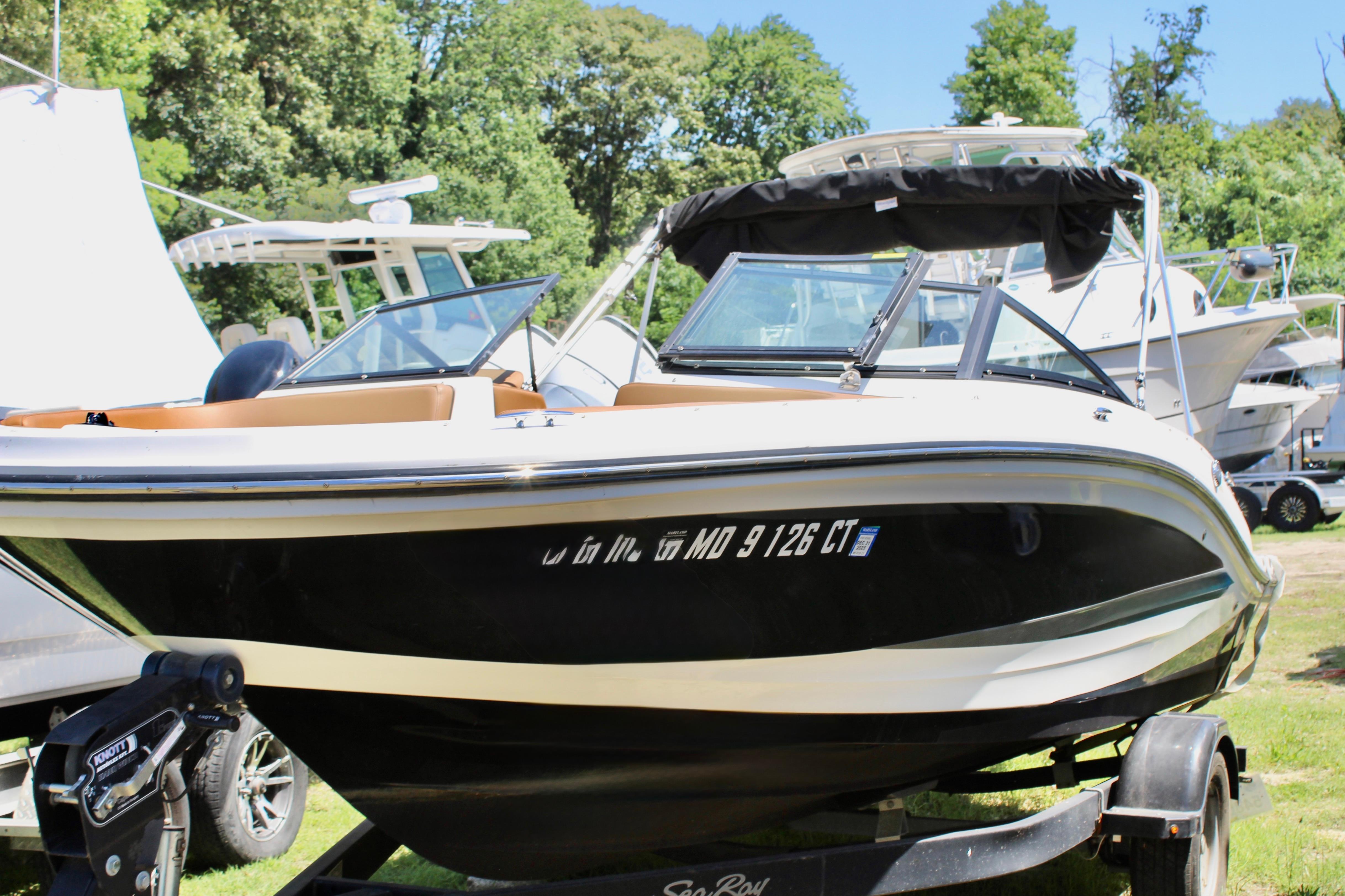 2018 Sea Ray SPX 190 Outboard