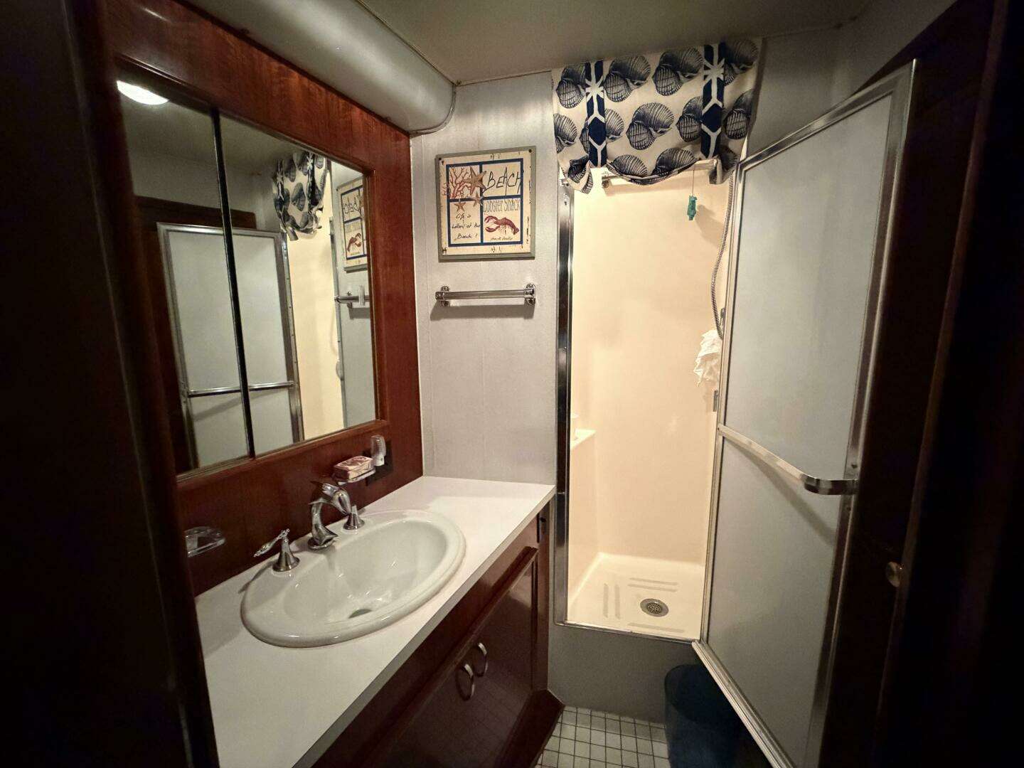 1975 Hatteras 58 LRC - Image 51