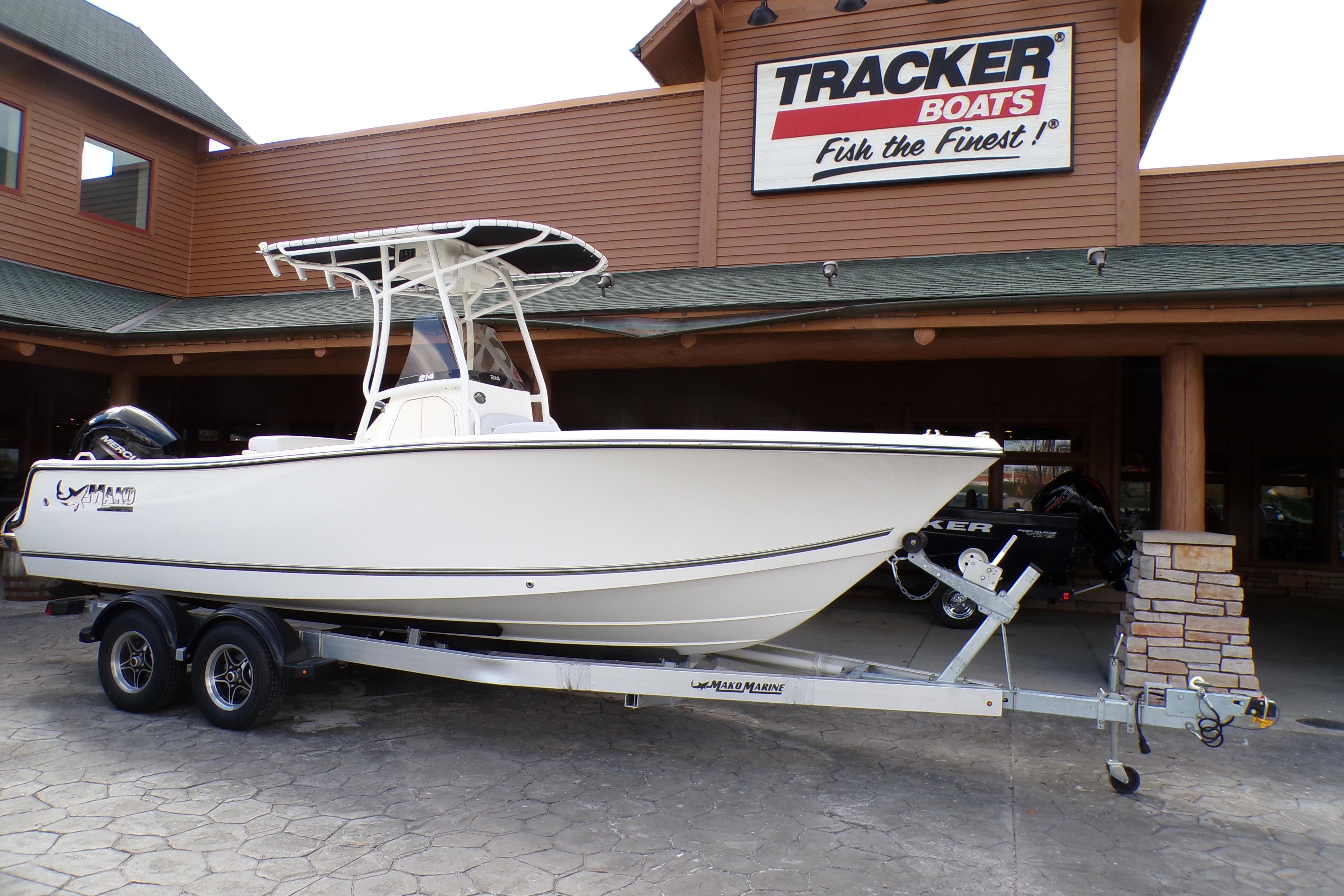 2026 Mako 214 Center Console