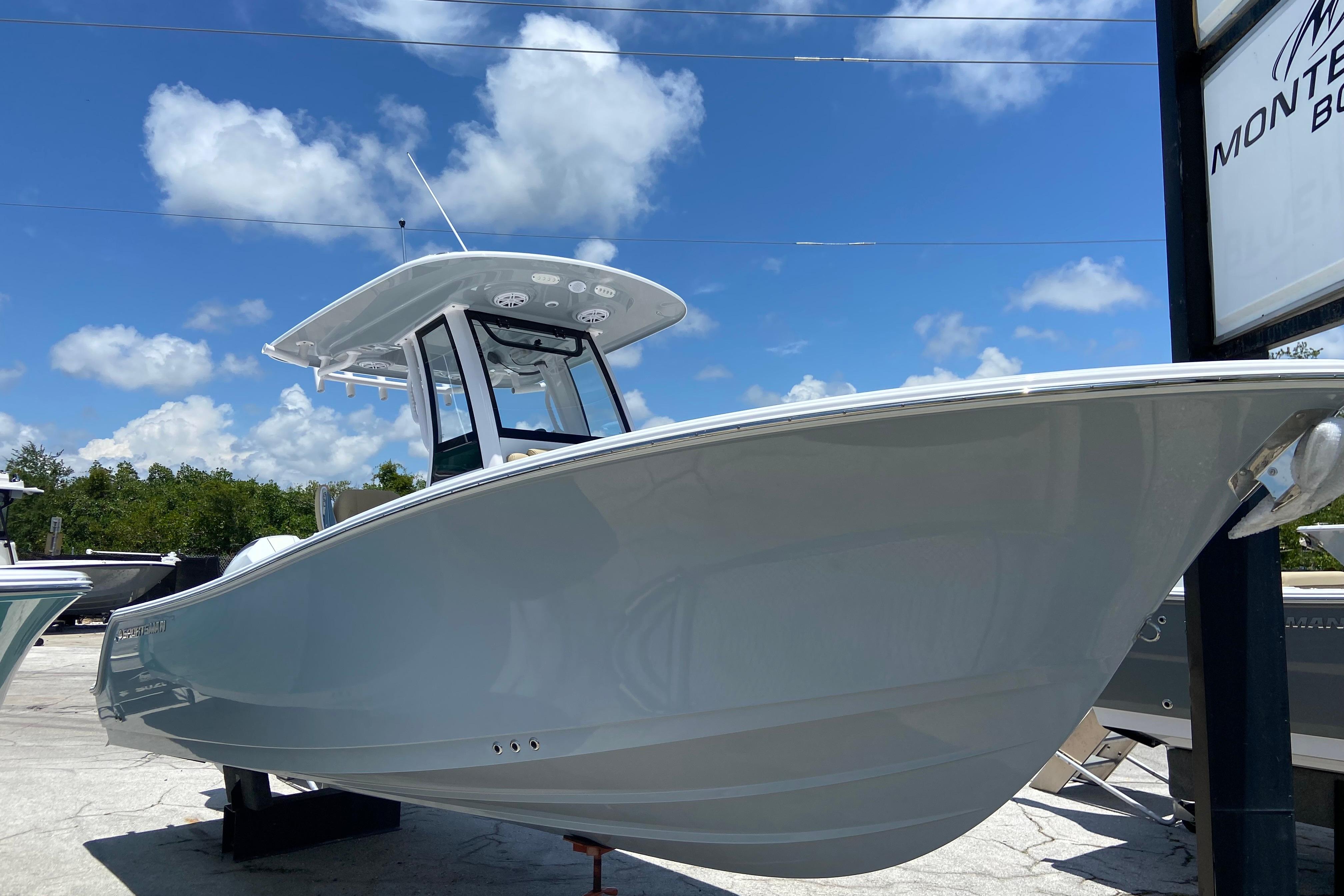 2026 Sportsman Heritage 231 Center Console