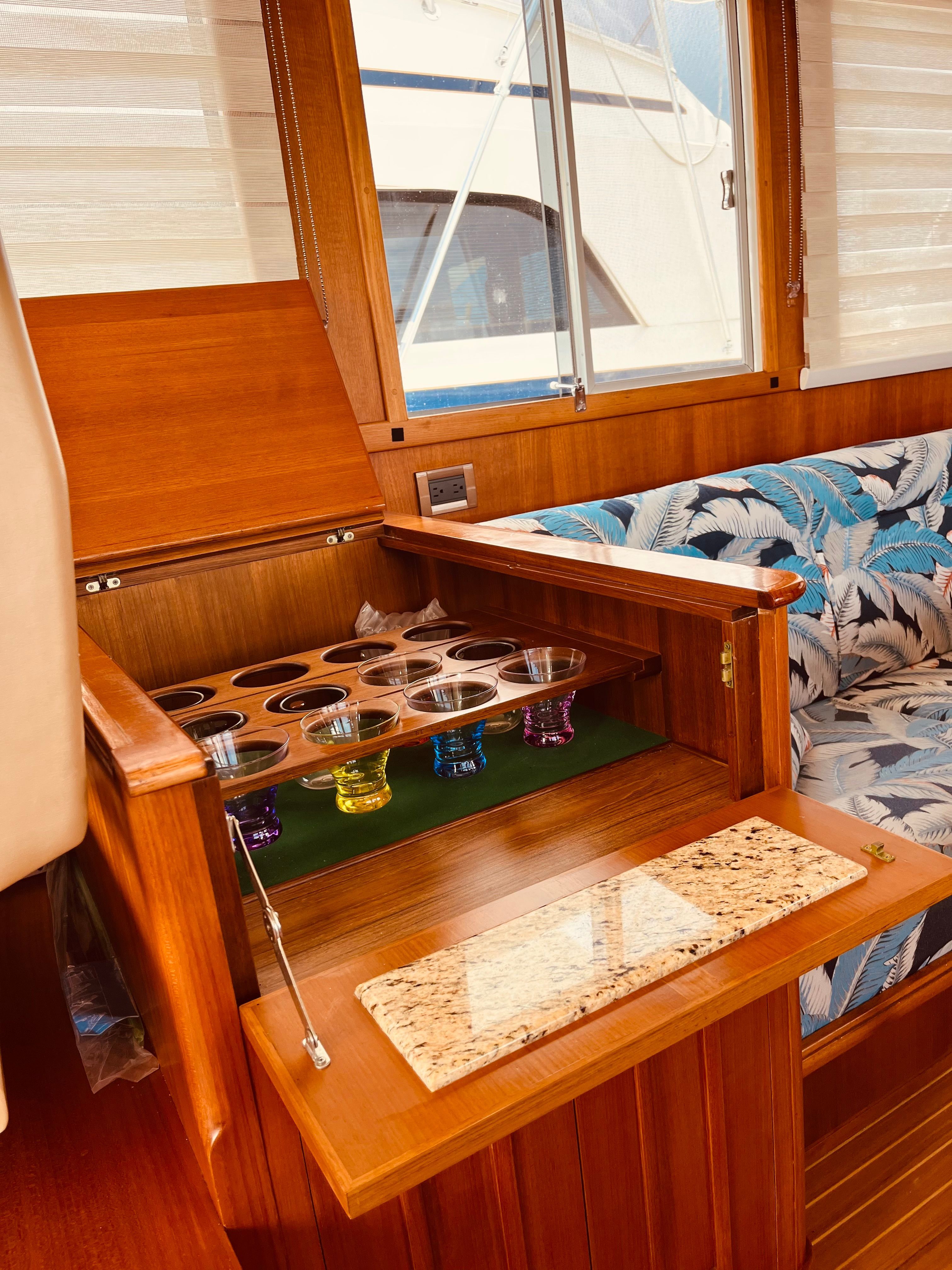 2007 Grand Banks 47 Heritage CL - 33