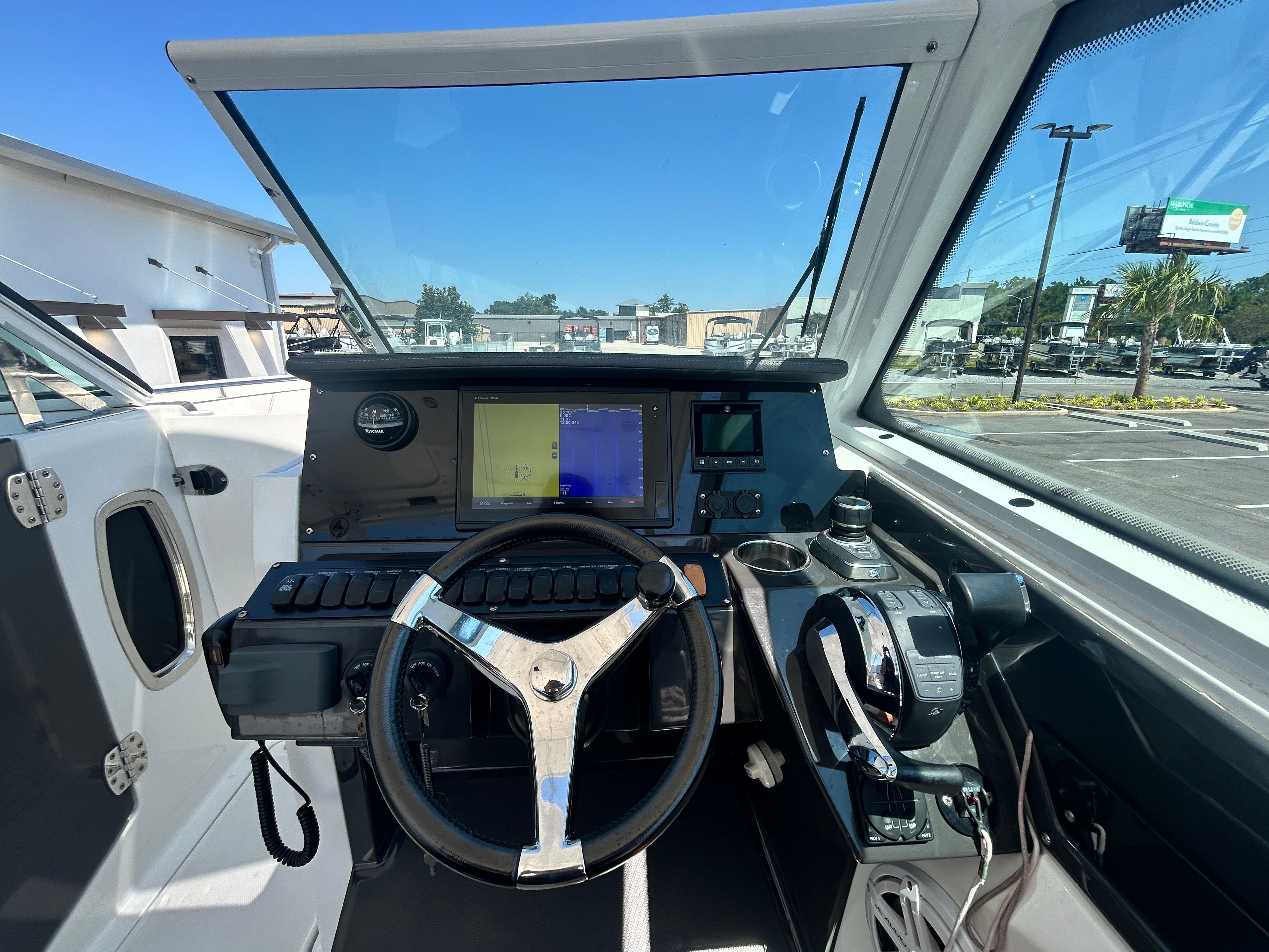 2019 Blackfin 272 DC - 22