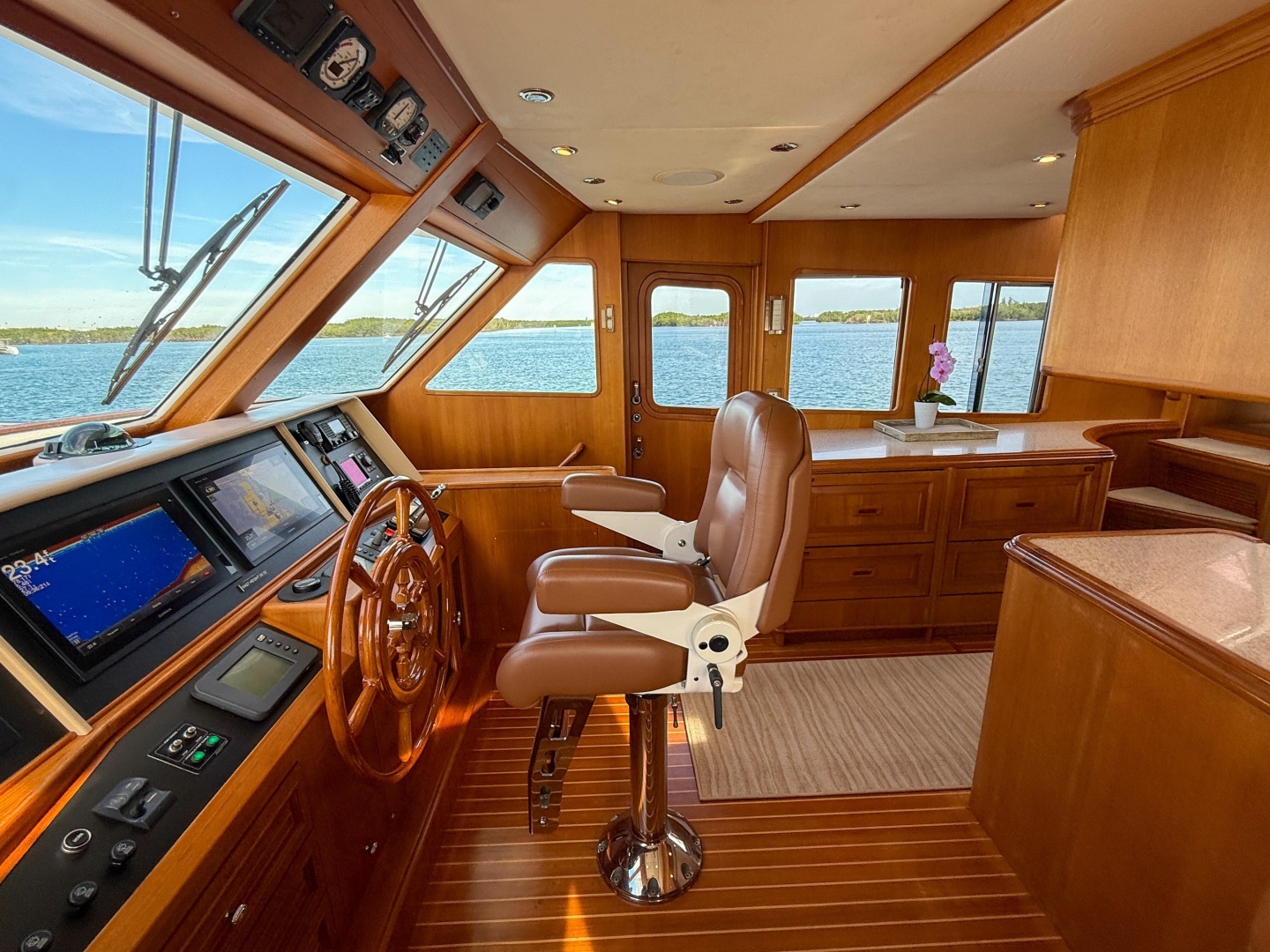 2003 Grand Banks 64 Aleutian RP - Image 25