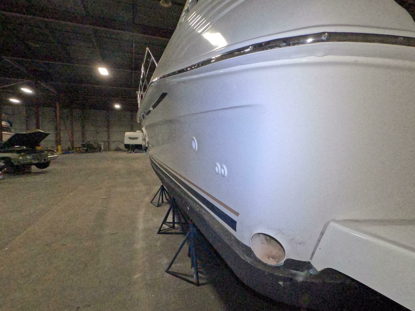1995 Sea Ray 400 Express - Image 15