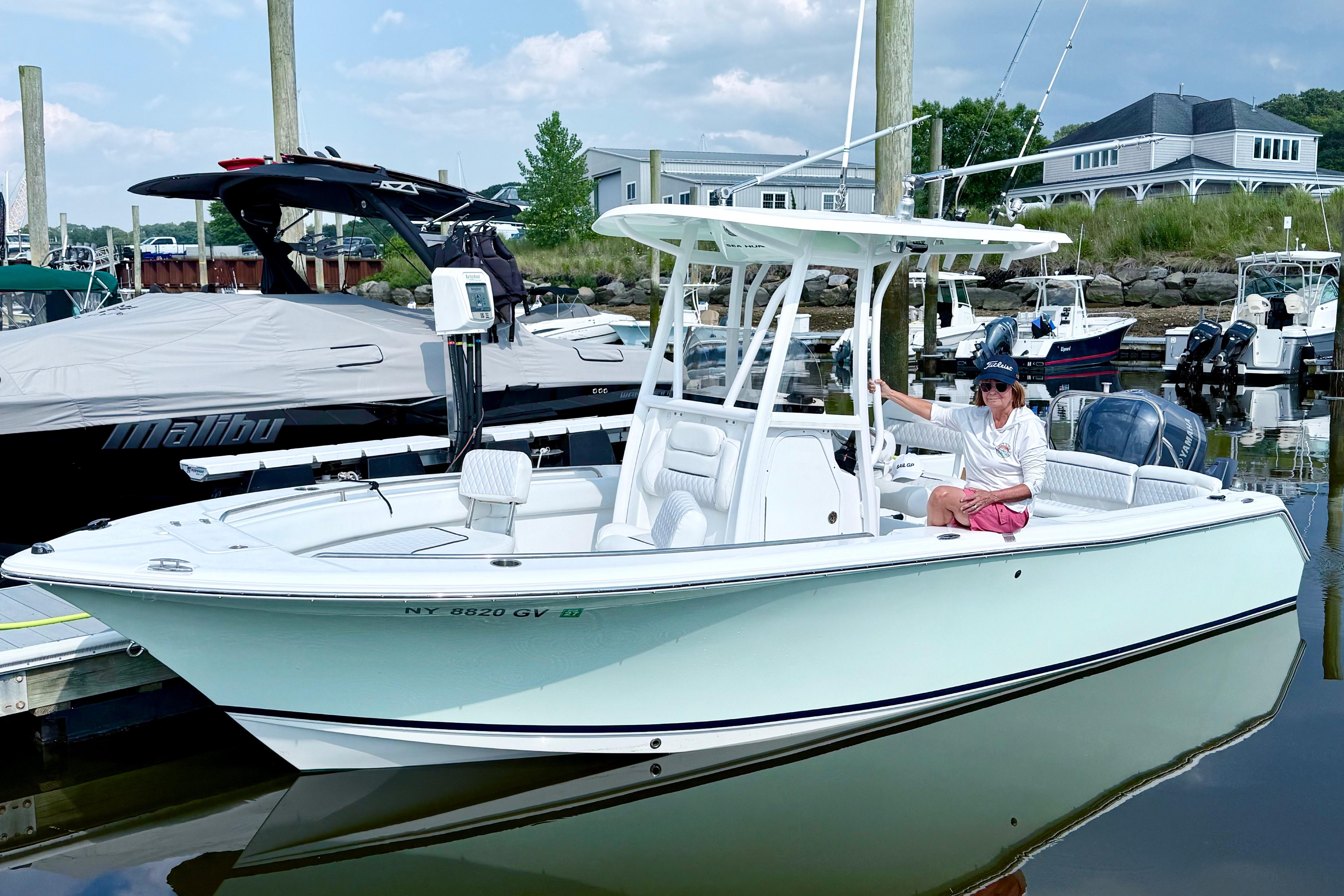2016 Sea Hunt Ultra 234