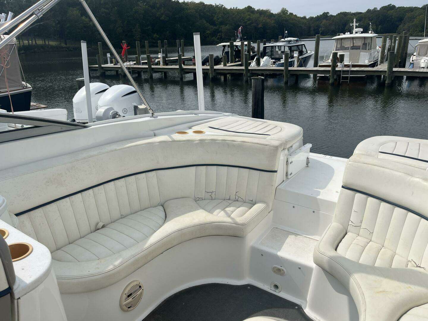 2002 Cobalt 282 - Image 13