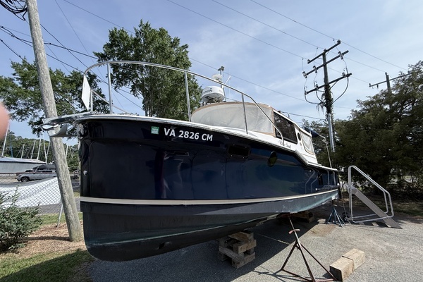 2021 Ranger Tugs R27