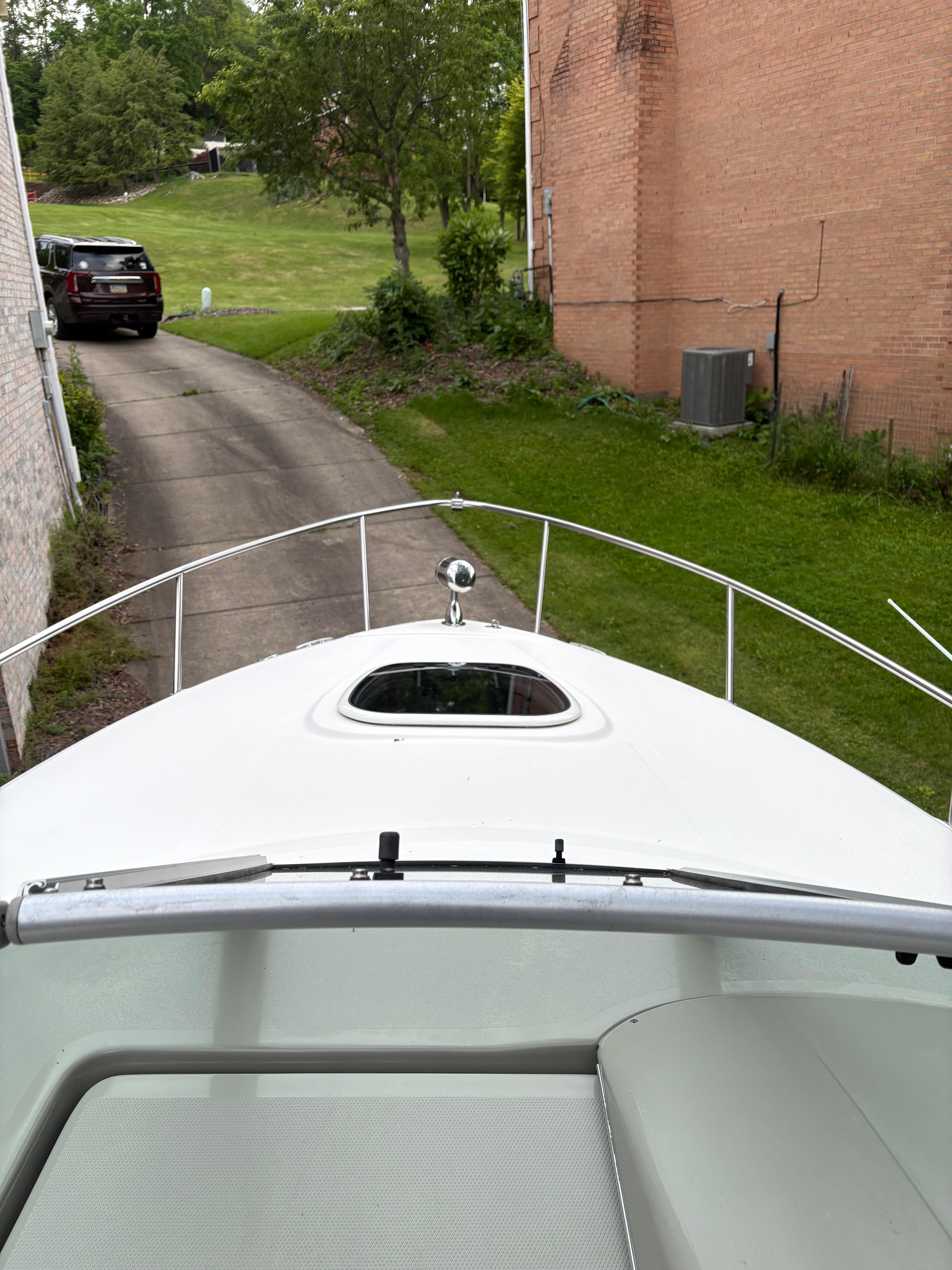 2013 Sea Ray 240 Sundancer - 7