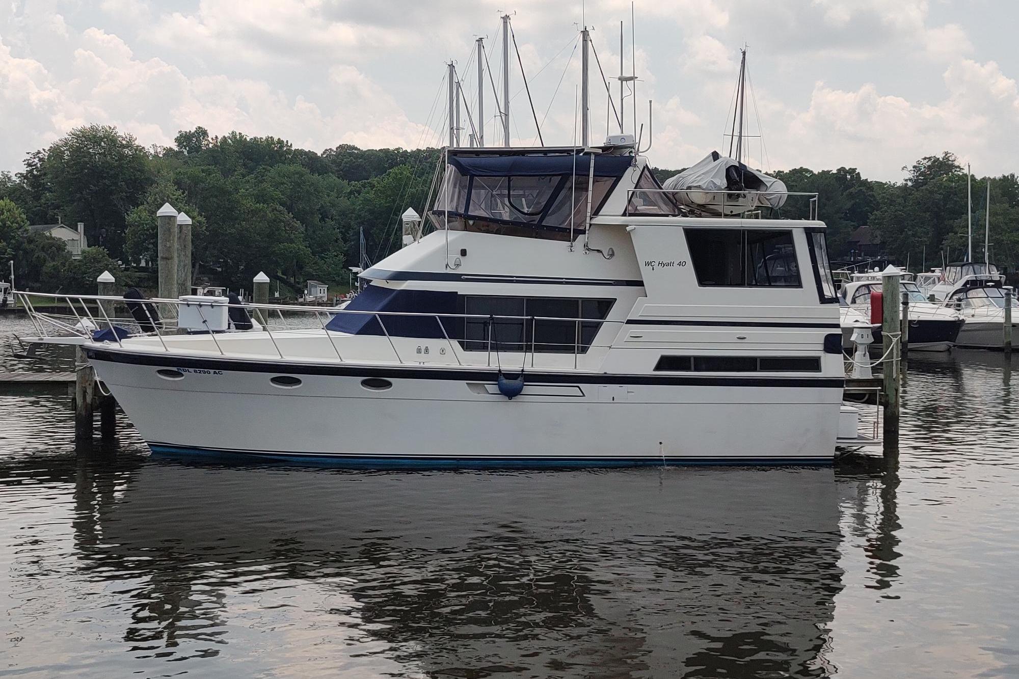 1989 Hyatt Double Cabin Motoryacht