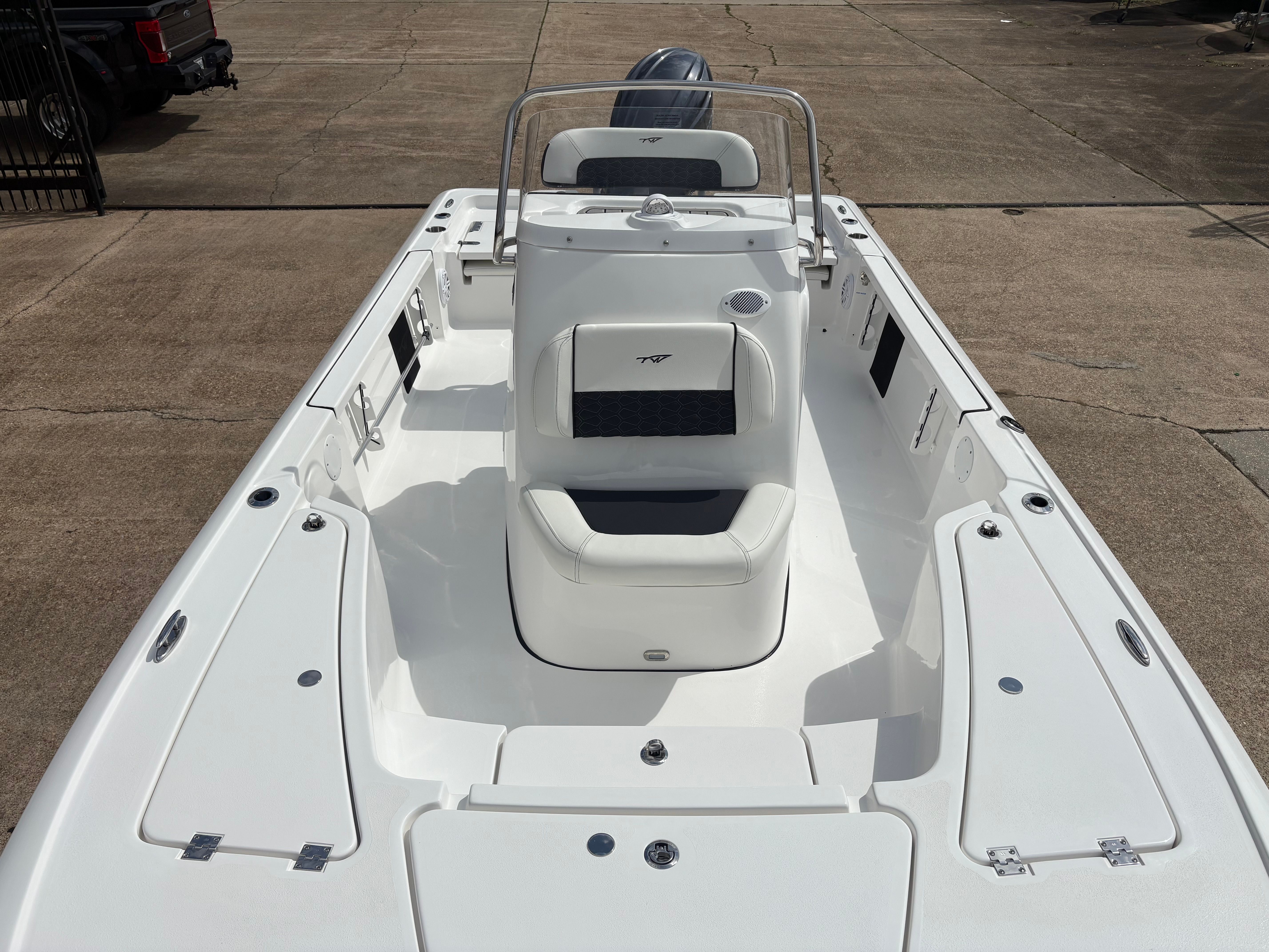 2026 Tidewater 2110 Bay Max - 5