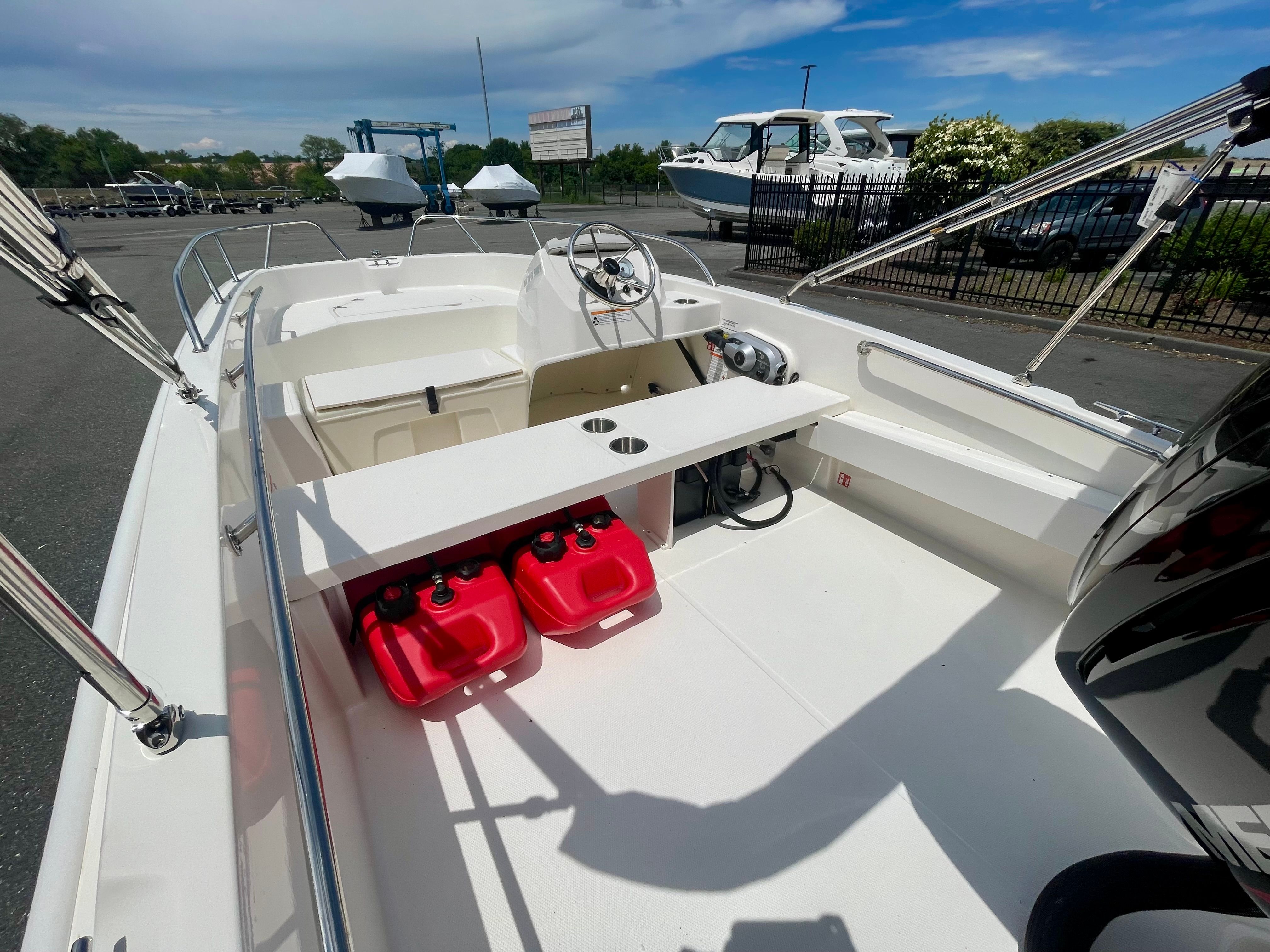 2026 Boston Whaler 160 Super Sport - 3
