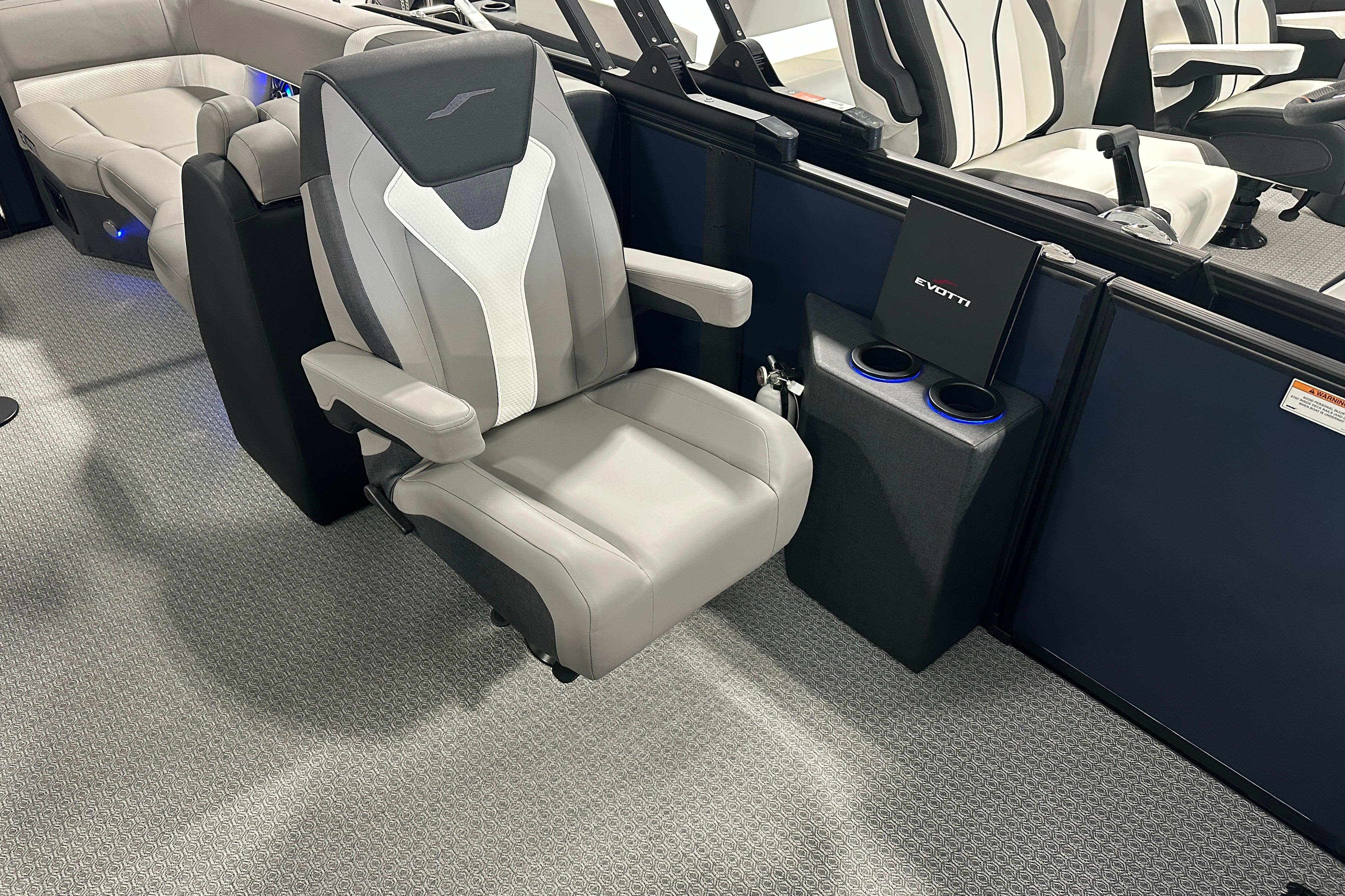 Luxurious Evotti 523QL 2026 boat interior with plush seating and modern design.