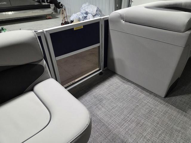 2026 BARLETTA BOATS Aria 20L - 12