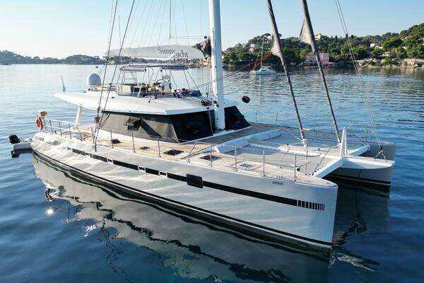 2008 Sunreef 62
