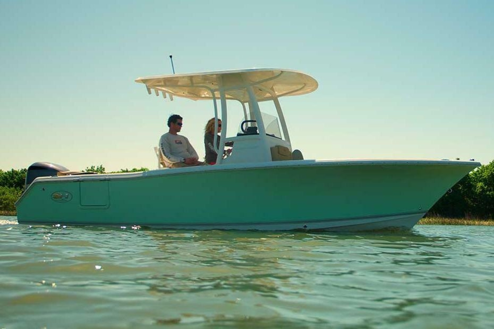 2016 Sea Hunt Ultra 234 - Image 6