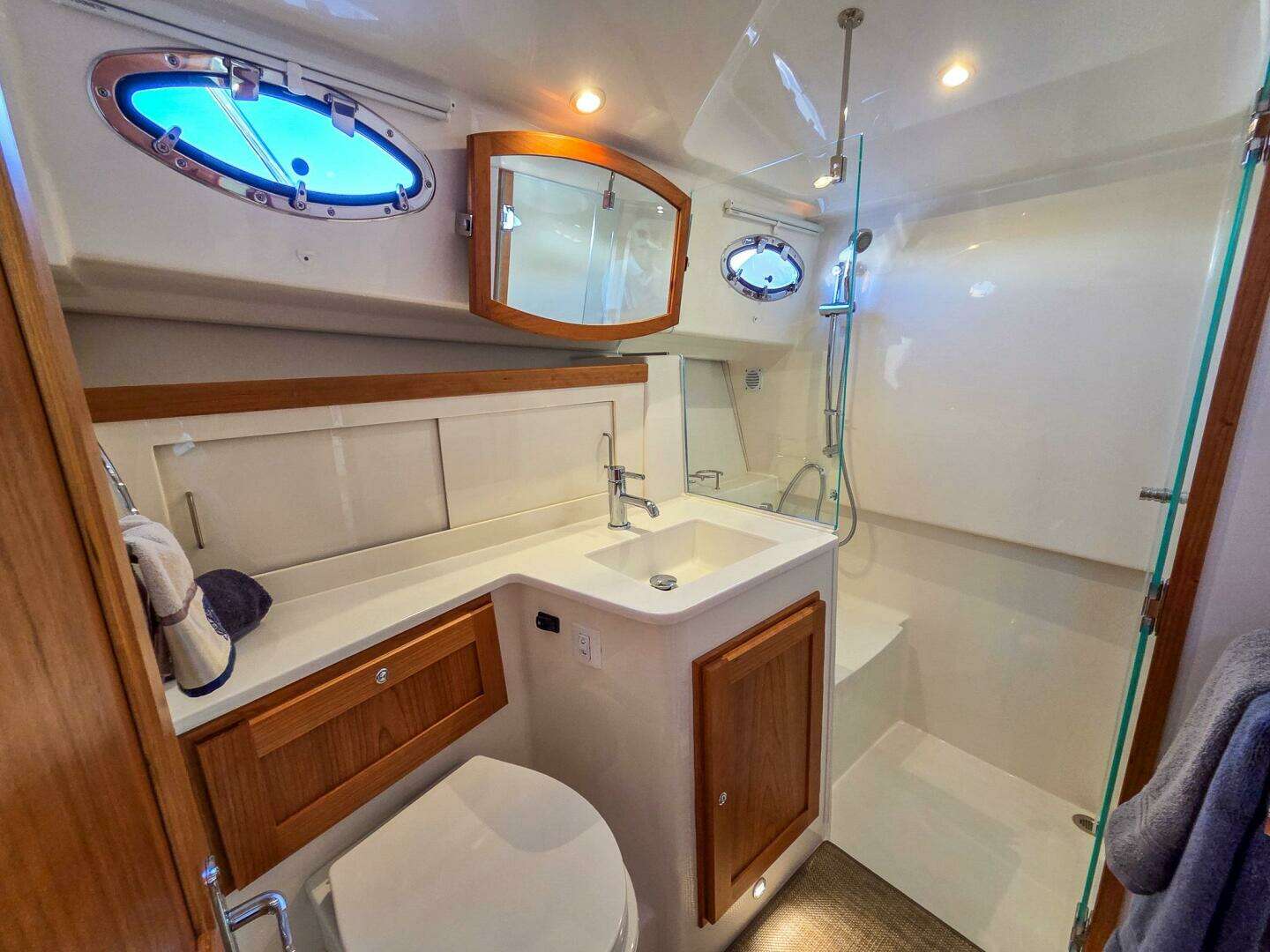 2027 Back Cove 412 - Image 35