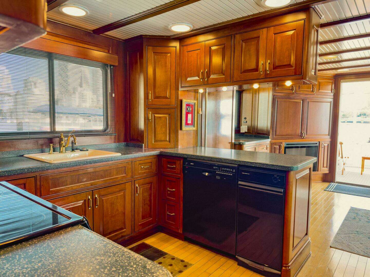 2002 Trawler Custom Aluminum - Image 25