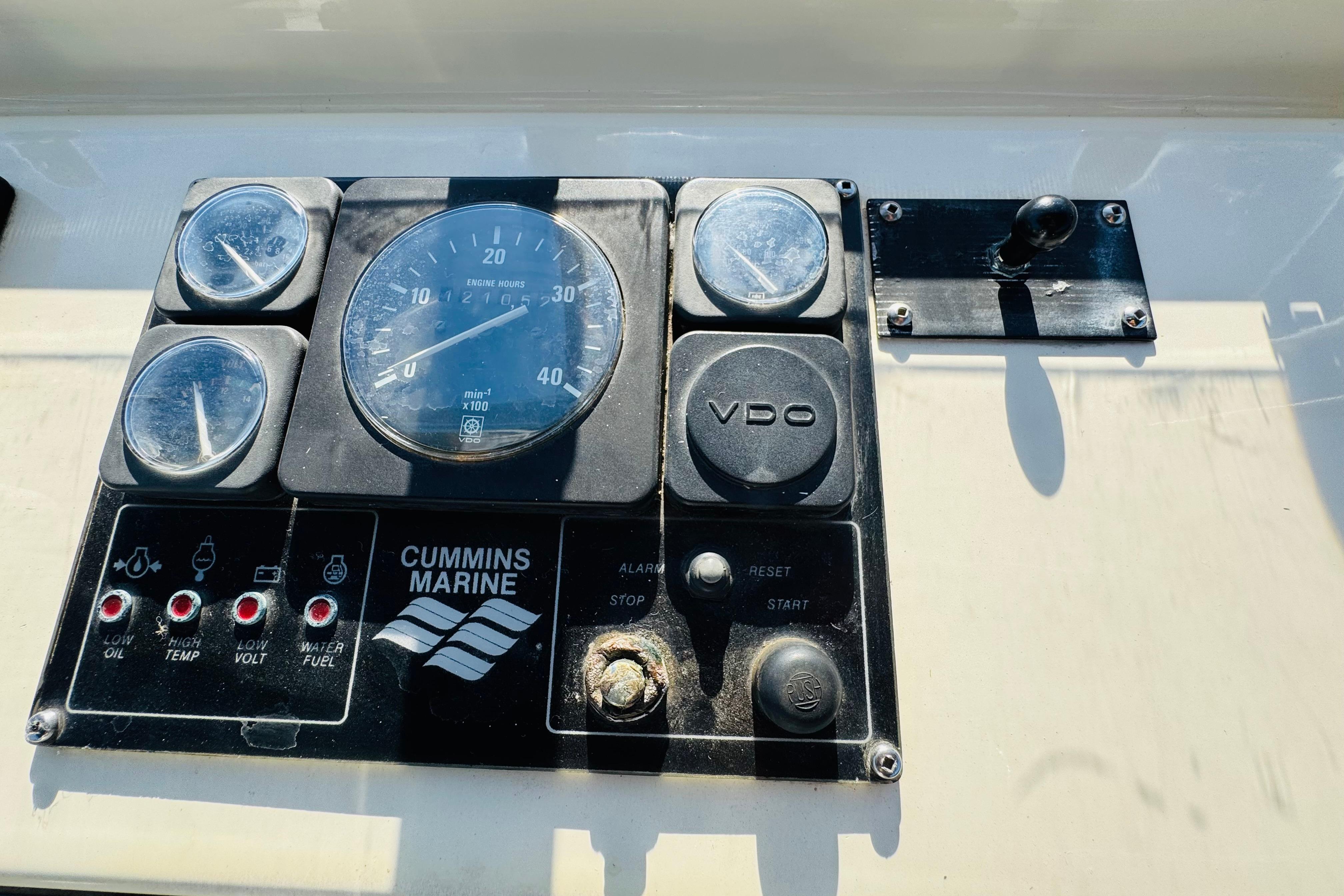 Control panel of a 1996 Nordic Tug 32 with Cummins Marine gauges.